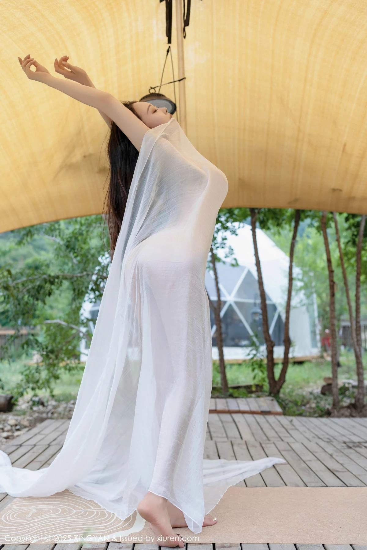 秀人集.com_[XINGYAN星颜社]VOL.298_模特清妙户外性感白色轻透薄纱透视秀诱人胴体火辣诱惑写真80P