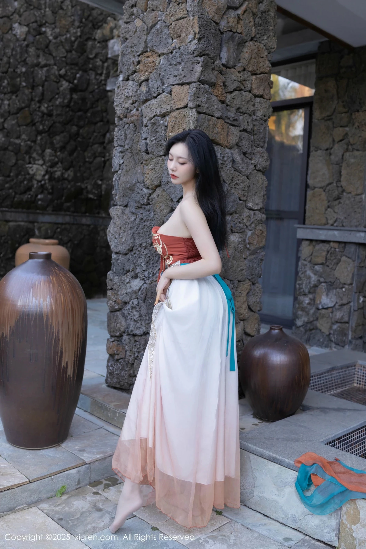 秀人集.com_[XiuRen秀人网]No.9757_模特安然anran性感古风薄纱服饰配超薄肉丝秀丰满身材诱惑写真81P