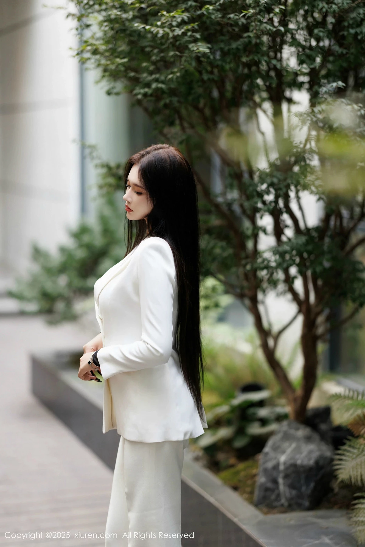 秀人集.com_[XiuRen秀人网]No.9755_模特娜比性感黑色情趣内衣配黑丝吊袜秀凹凸身材完美诱惑写真91P