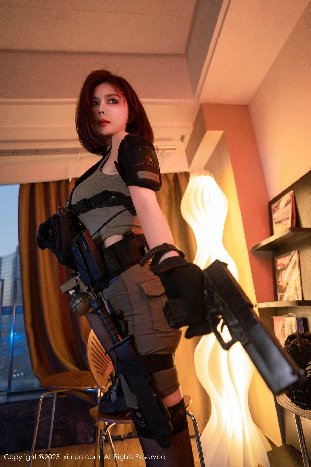 秀人集.com_[XiuRen秀人网]No.9759_模特白芷yy性感美女战士装扮黑色内衣配黑丝袜秀曼妙身姿诱惑写真94P