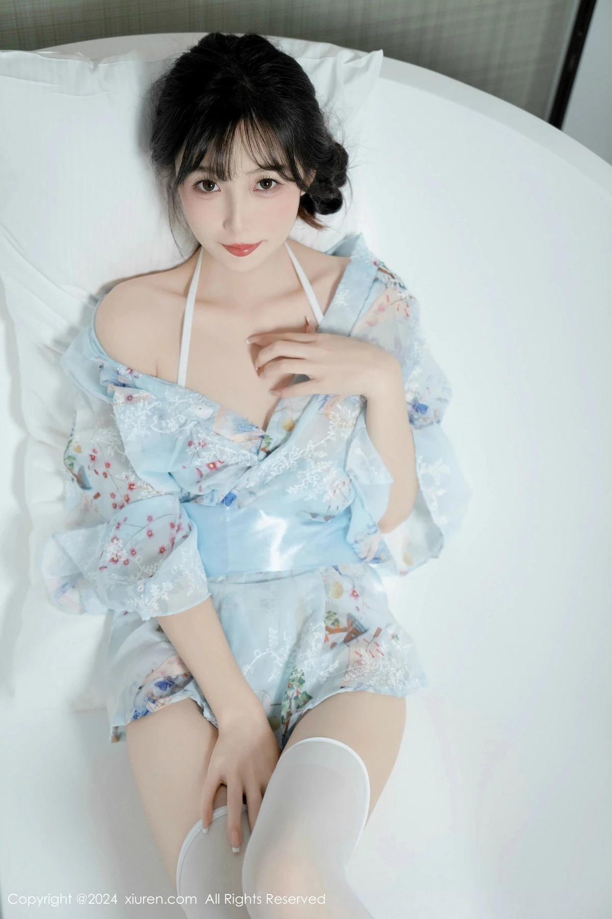 秀人集.com_[XiuRen秀人网]No.9632_模特林星阑性感浅蓝色连衣短裙配白色丝袜秀曼妙身姿诱惑写真85P