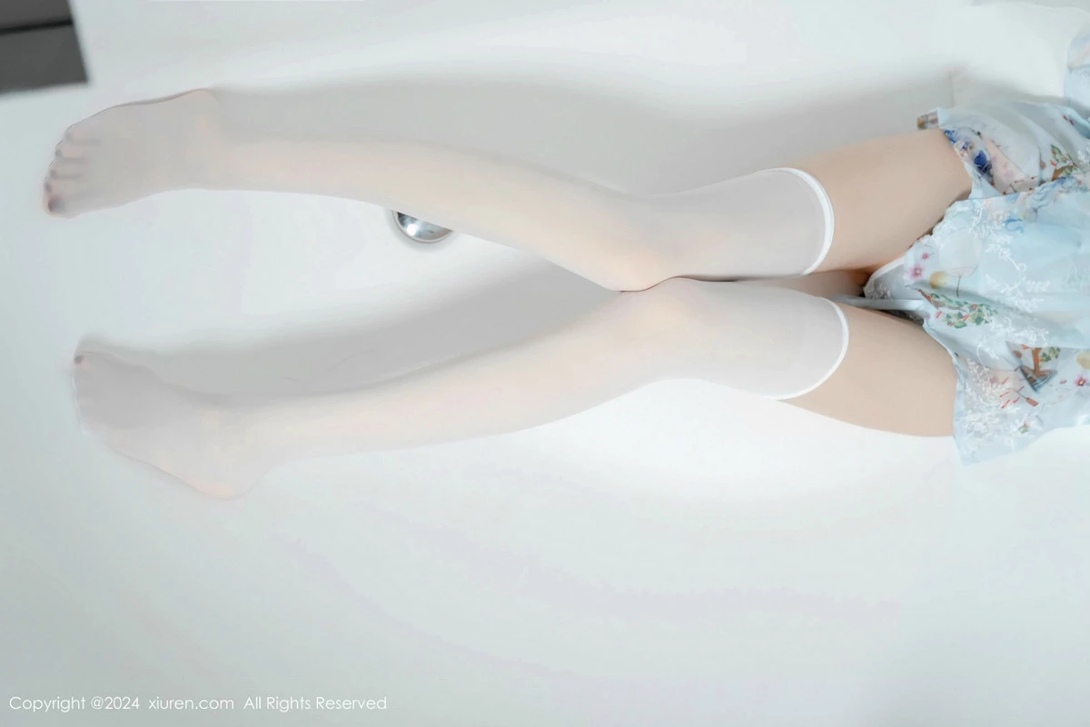 秀人集.com_[XiuRen秀人网]No.9632_模特林星阑性感浅蓝色连衣短裙配白色丝袜秀曼妙身姿诱惑写真85P