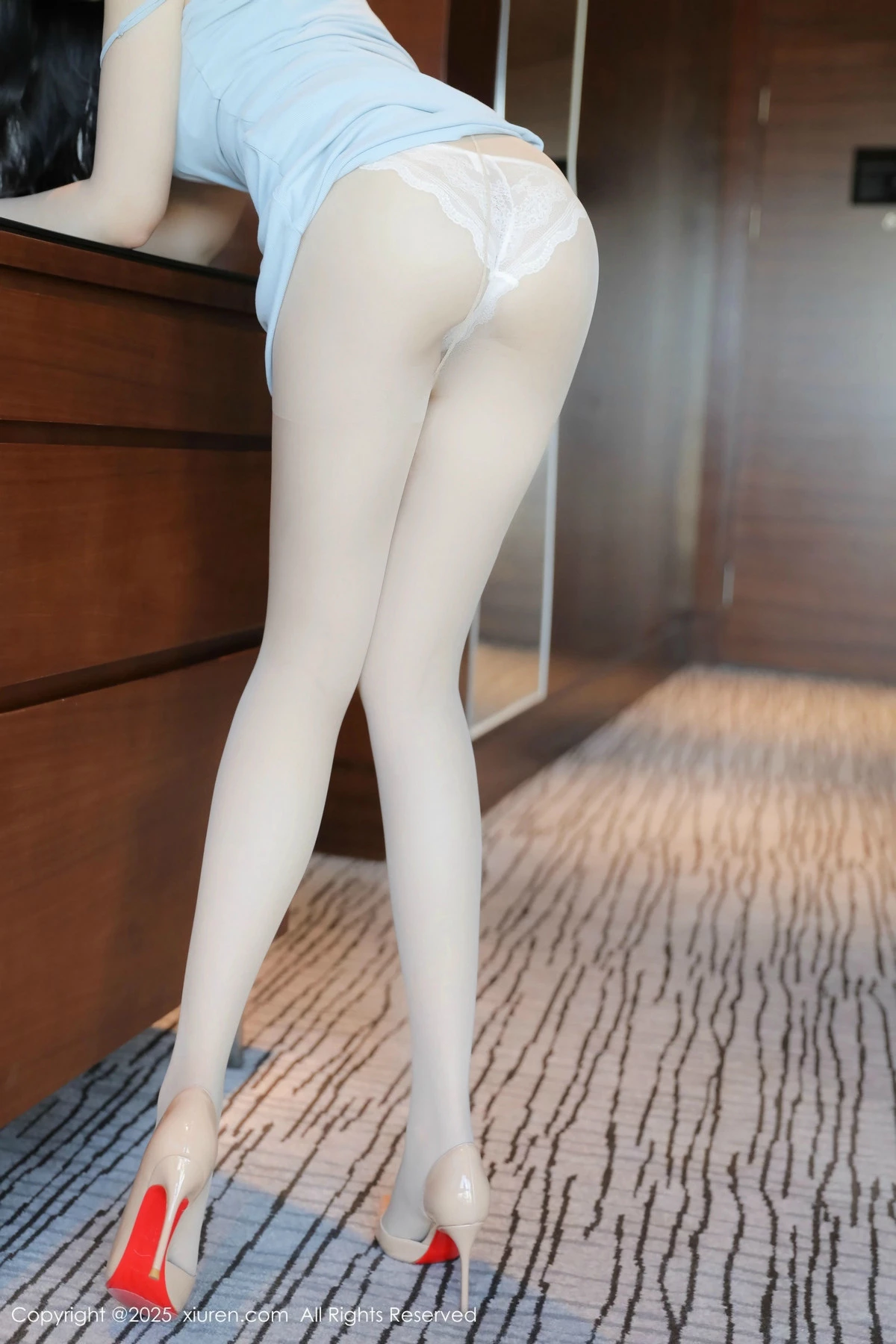 秀人集.com_[XiuRen秀人网]No.9801_模特希雅sia私房性感白色蕾丝内衣配超薄肉丝秀丰腴身材诱惑写真83P