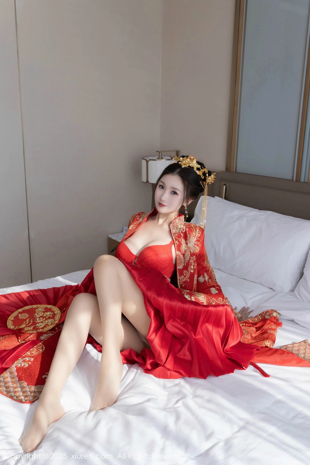 秀人集.com_[XiuRen秀人网]No.9811_模特杏子Yada性感新娘装红色情趣内衣配超薄肉丝秀美腿诱惑写真84P