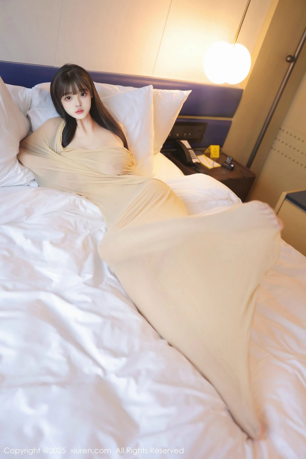 秀人集.com_[XiuRen秀人网]No.9825_新人模特余安安性感超薄原色丝袜连体衣秀凹凸身材惹火诱惑写真83P