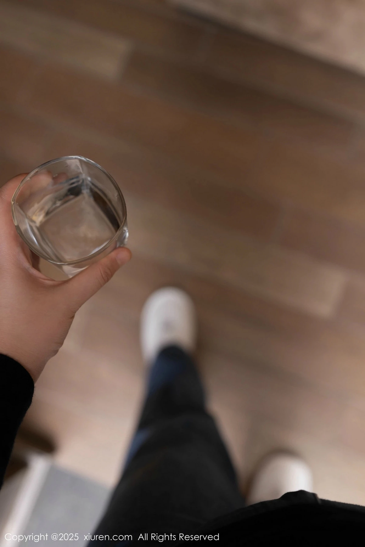 秀人集.com_[XiuRen秀人网]No.9842_模特安然anran黑色蕾丝情趣服饰配超薄黑丝秀曼妙身姿诱惑写真82P