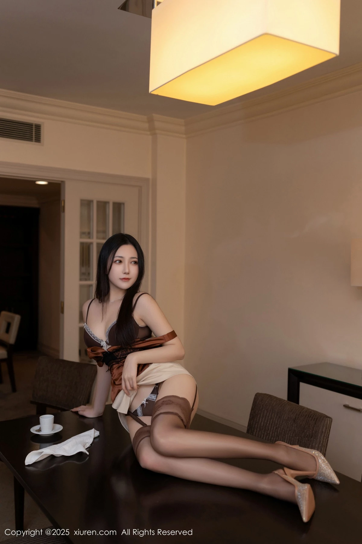 秀人集.com_[XiuRen秀人网]No.9859_模特鱼子酱Fish私房性感黑色内衣配黑丝吊袜秀曼妙身姿诱惑写真81P