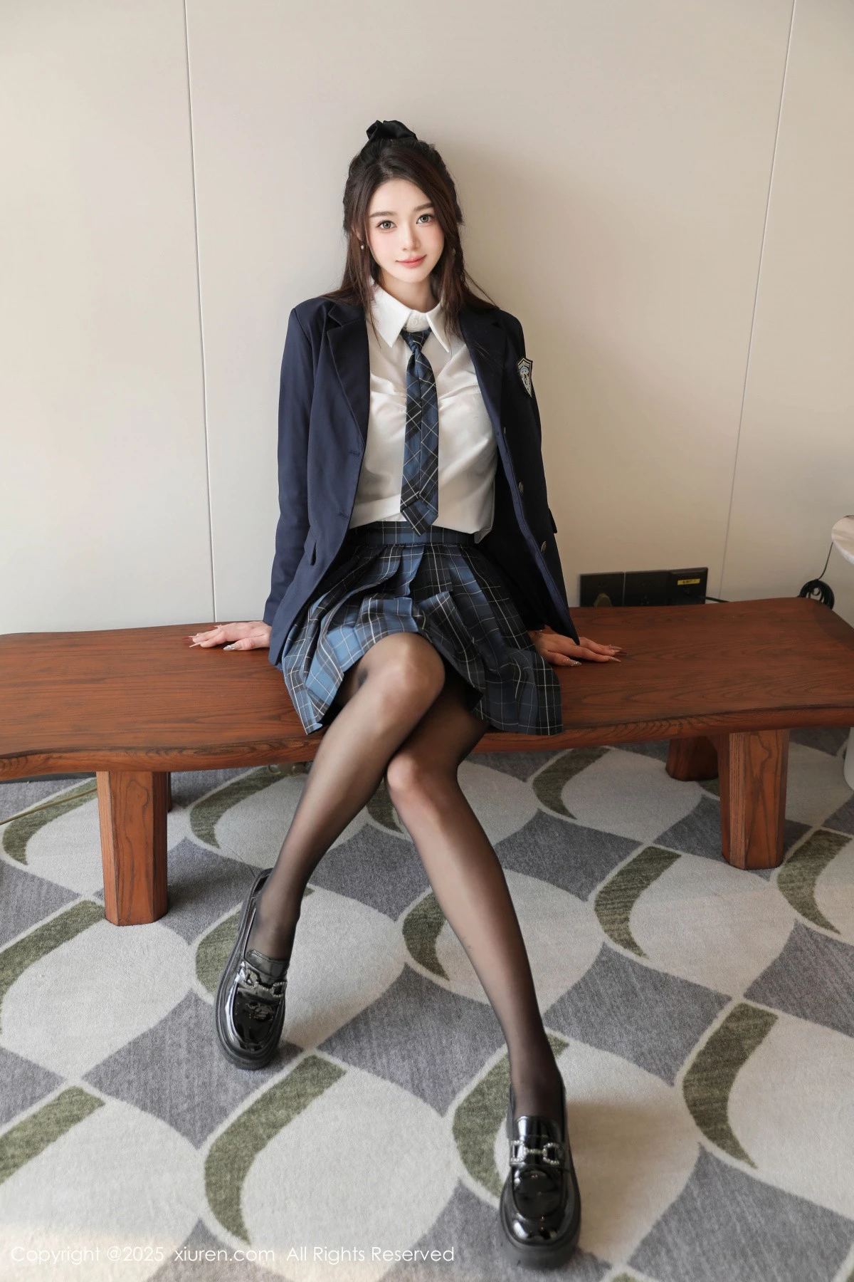秀人集.com_[XiuRen秀人网]No.9888_模特Candy糖糖性感JK制服配超薄黑丝秀丰腴身材完美诱惑写真87P