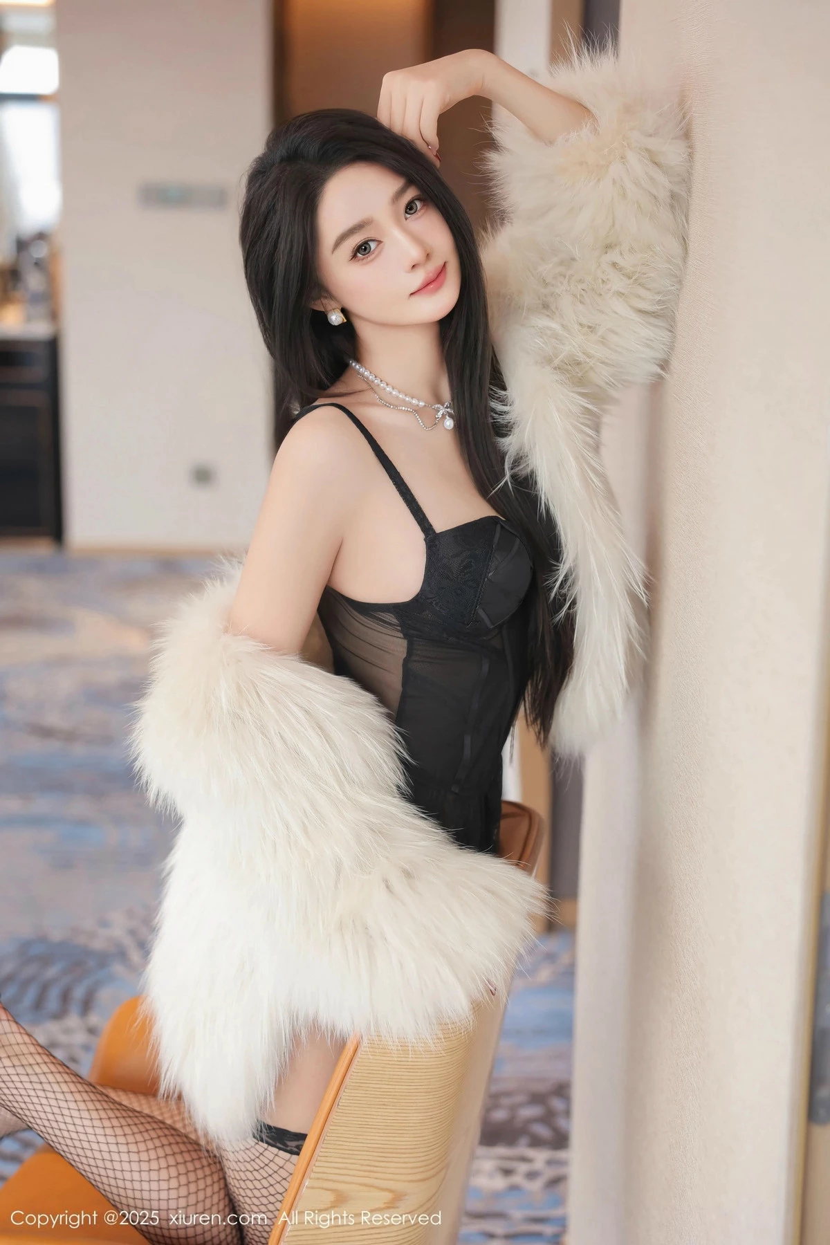 秀人集.com_[XiuRen秀人网]No.9781_模特Candy糖糖性感黑色情趣内衣配黑丝网袜秀完美身材诱惑写真80P