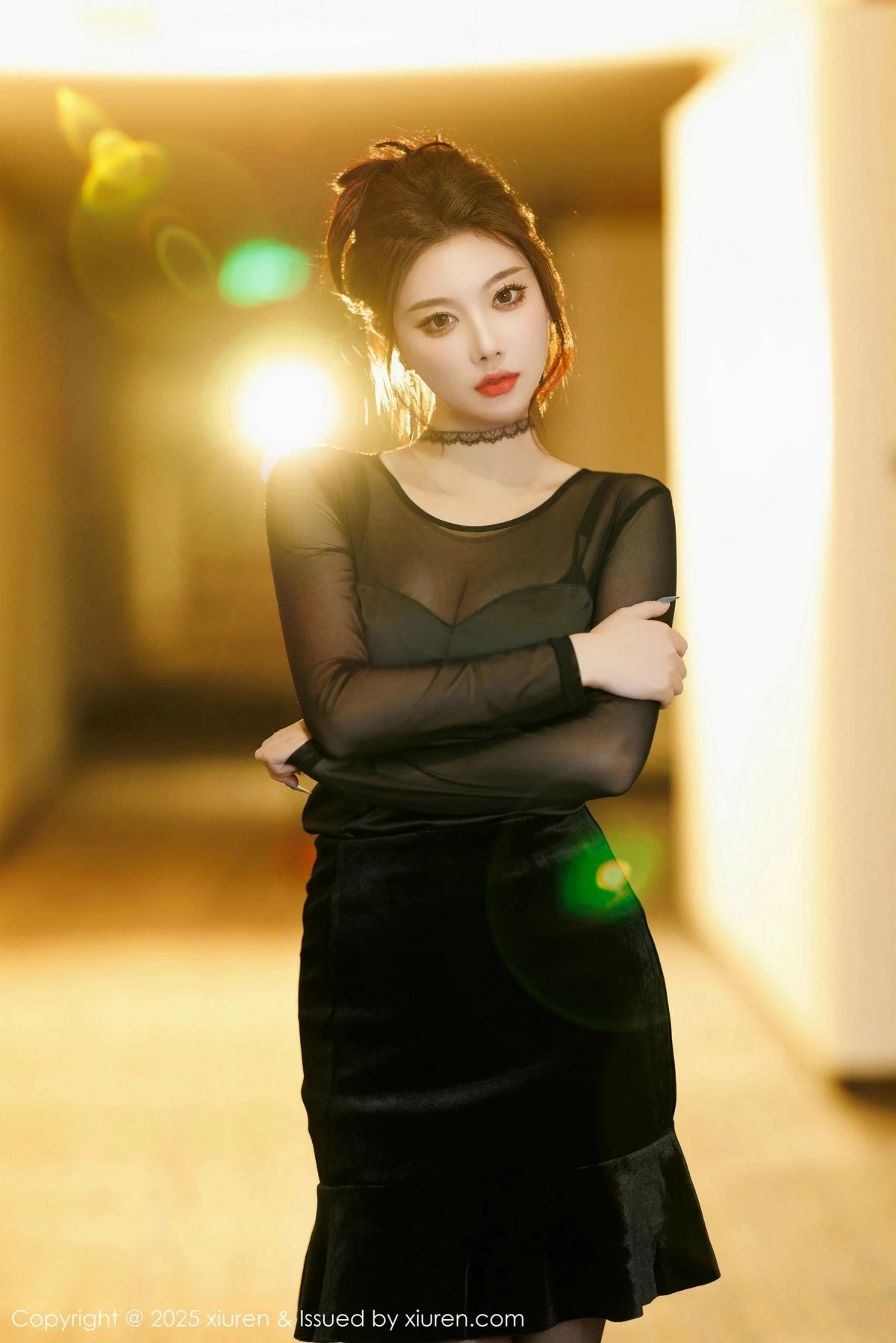 秀人集.com_[XiuRen秀人网]No.9776_女神杨晨晨Yome黑色连衣短裙露黑色内衣配开档黑丝极致魅惑写真101P