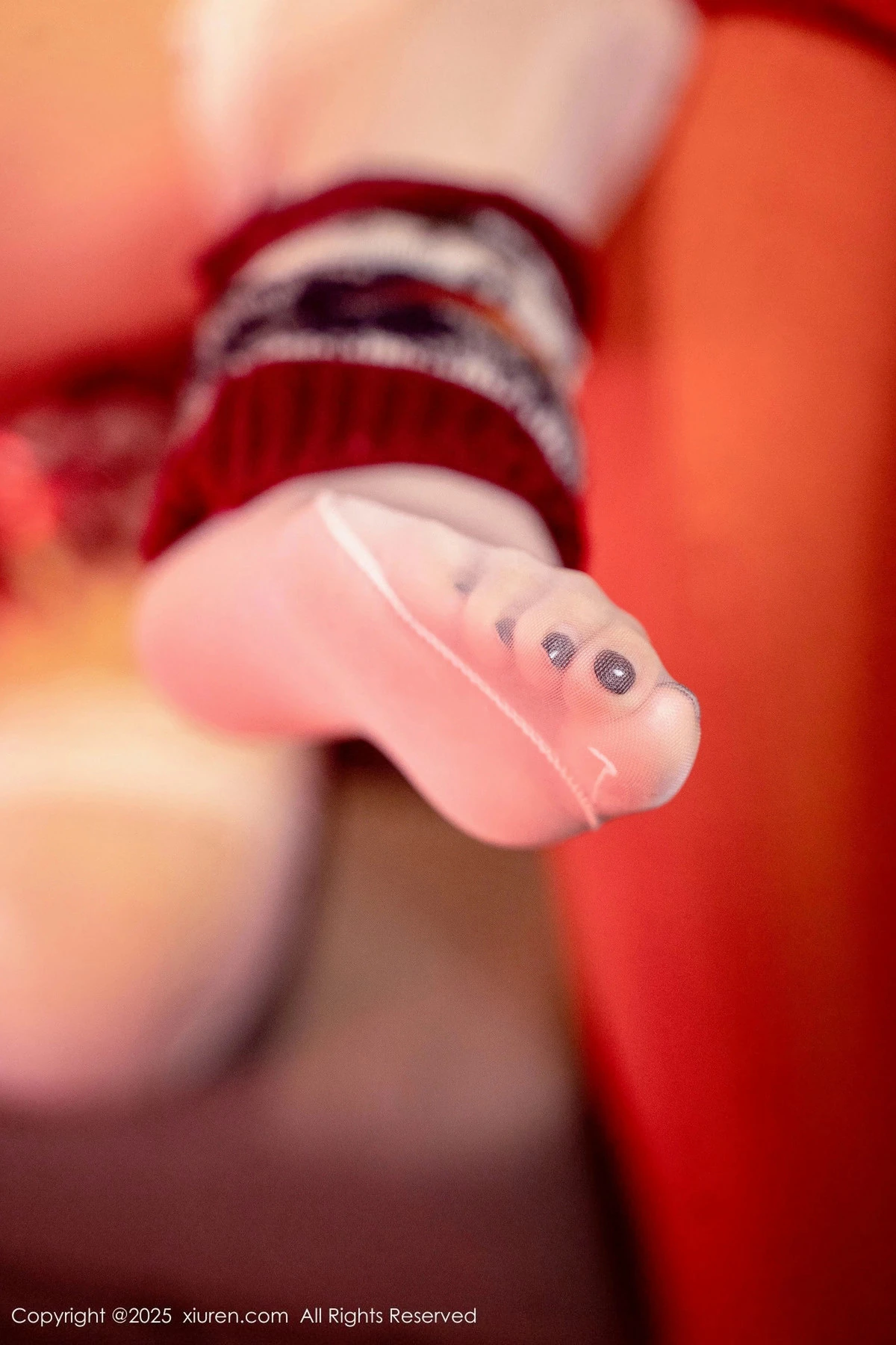 秀人集.com_[XiuRen秀人网]No.9789_模特沐娜娜新年主题性感情趣内衣配白丝袜秀惹火身材诱惑写真88P