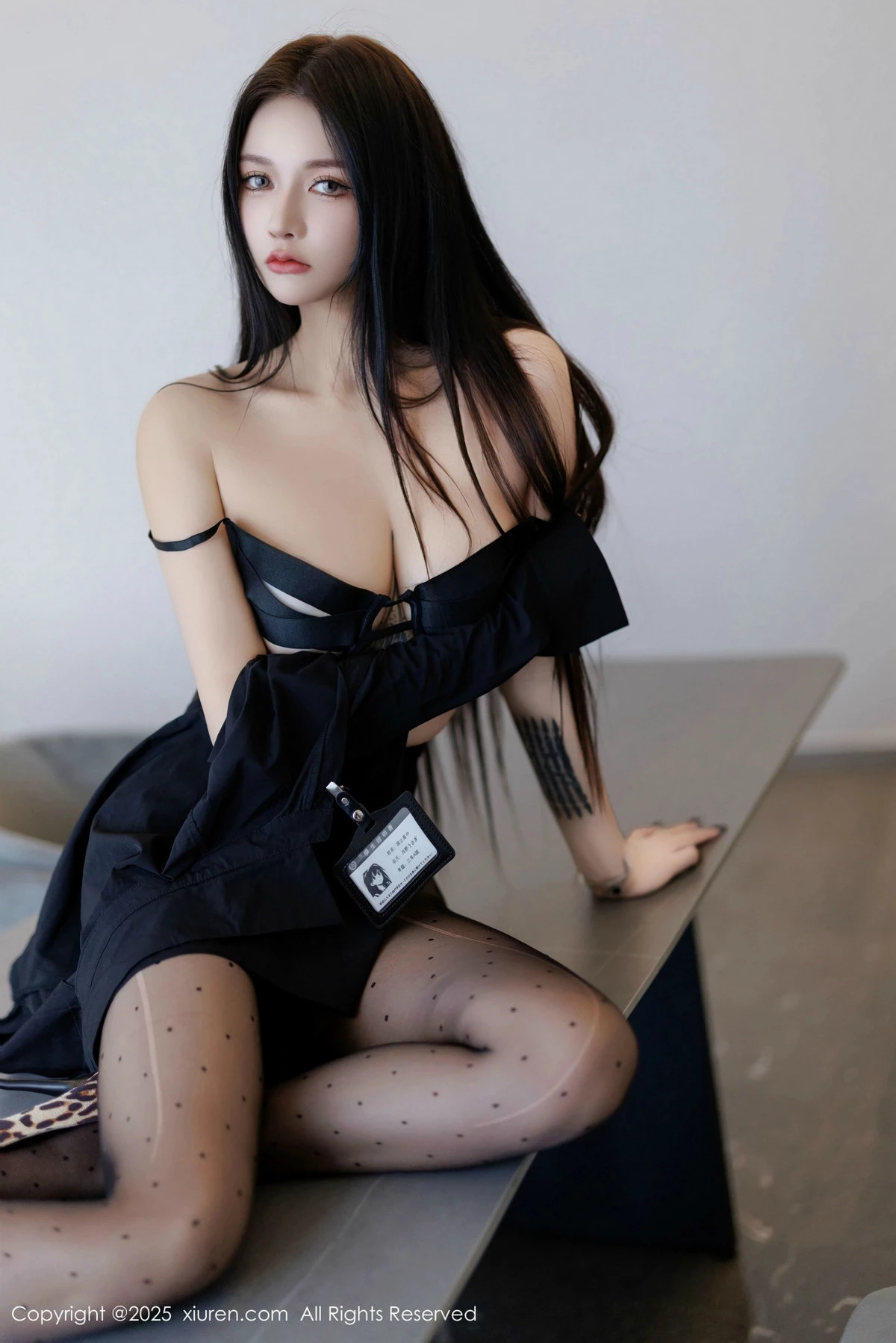 秀人集.com_[XiuRen秀人网]No.9969_模特娜比性感黑衬衫露黑色情趣内衣配超薄黑丝秀凹凸身材诱惑写真78P