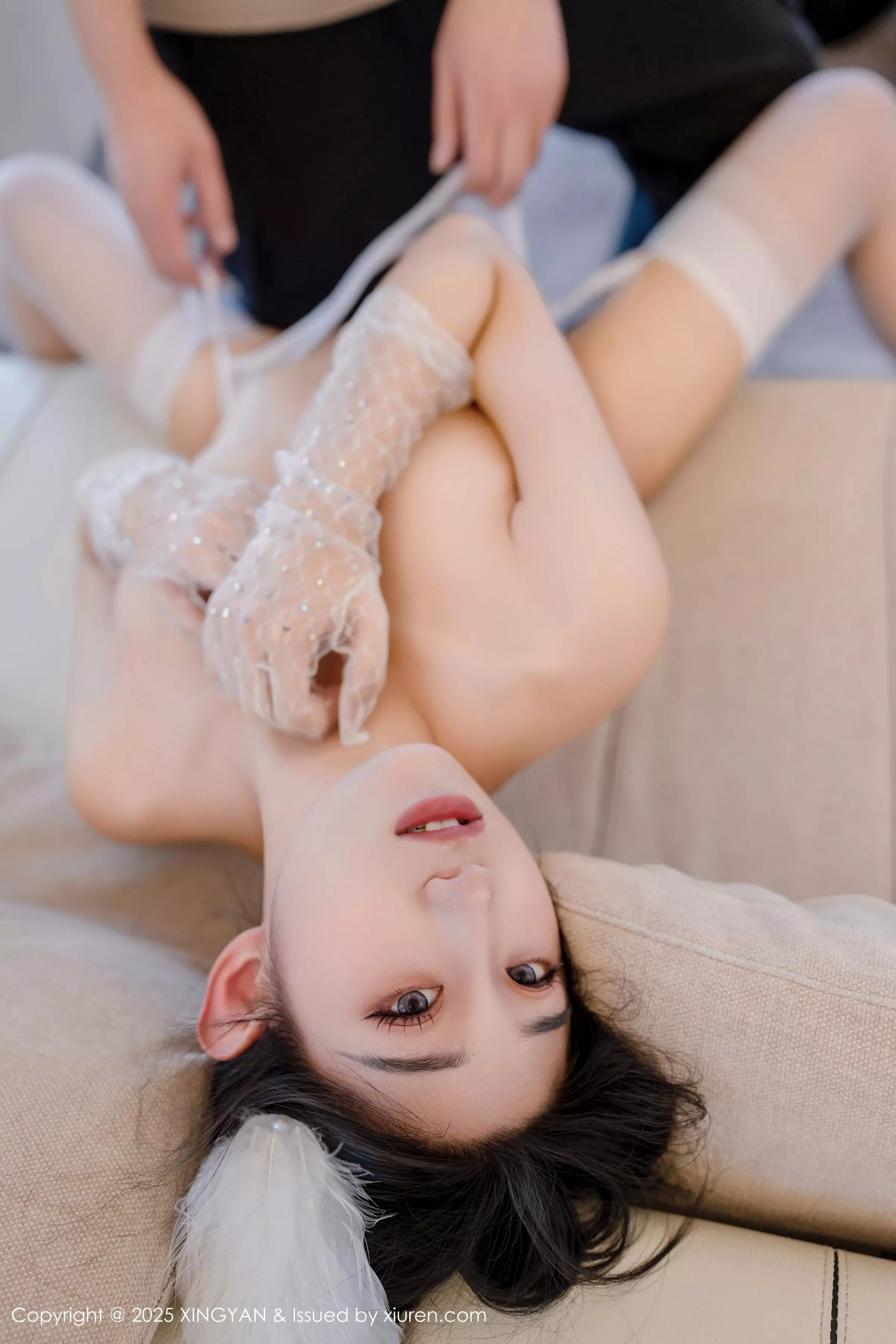 秀人集.com_[XINGYAN星颜社]VOL.324_模特星冉性感白色芭蕾吊带裙配白丝吊袜秀曼妙身姿诱惑写真78P