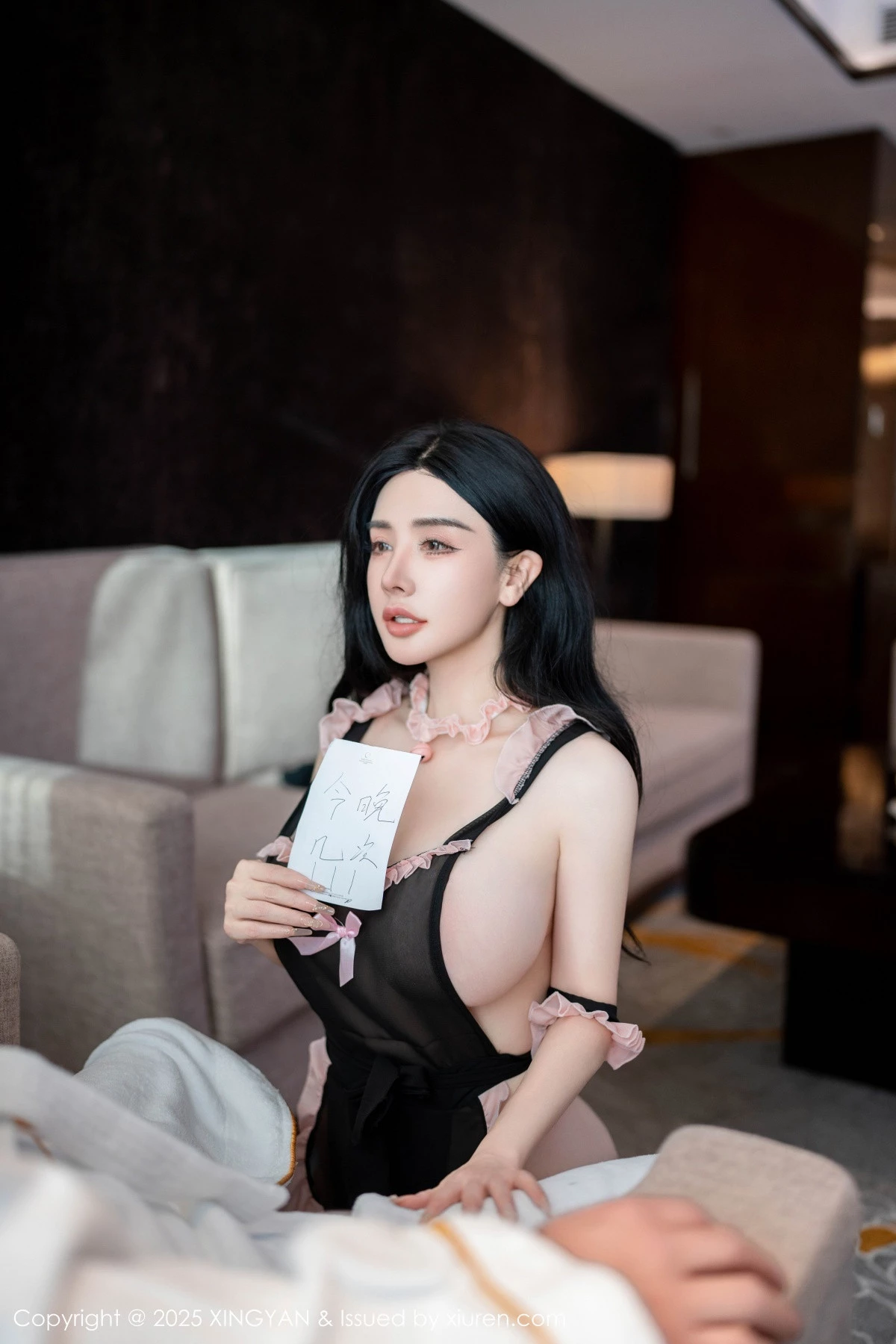 秀人集.com_[XINGYAN星颜社]VOL.312_模特潘思沁情节拍摄性感黑色轻透情趣服饰秀巨乳肥臀诱惑写真70P