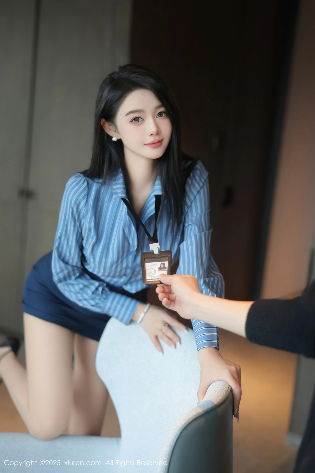 秀人集.com_[XiuRen秀人网]No.9921_模特Candy糖糖性感红色蕾丝内衣配超薄肉丝秀丰腴身材诱惑写真89P