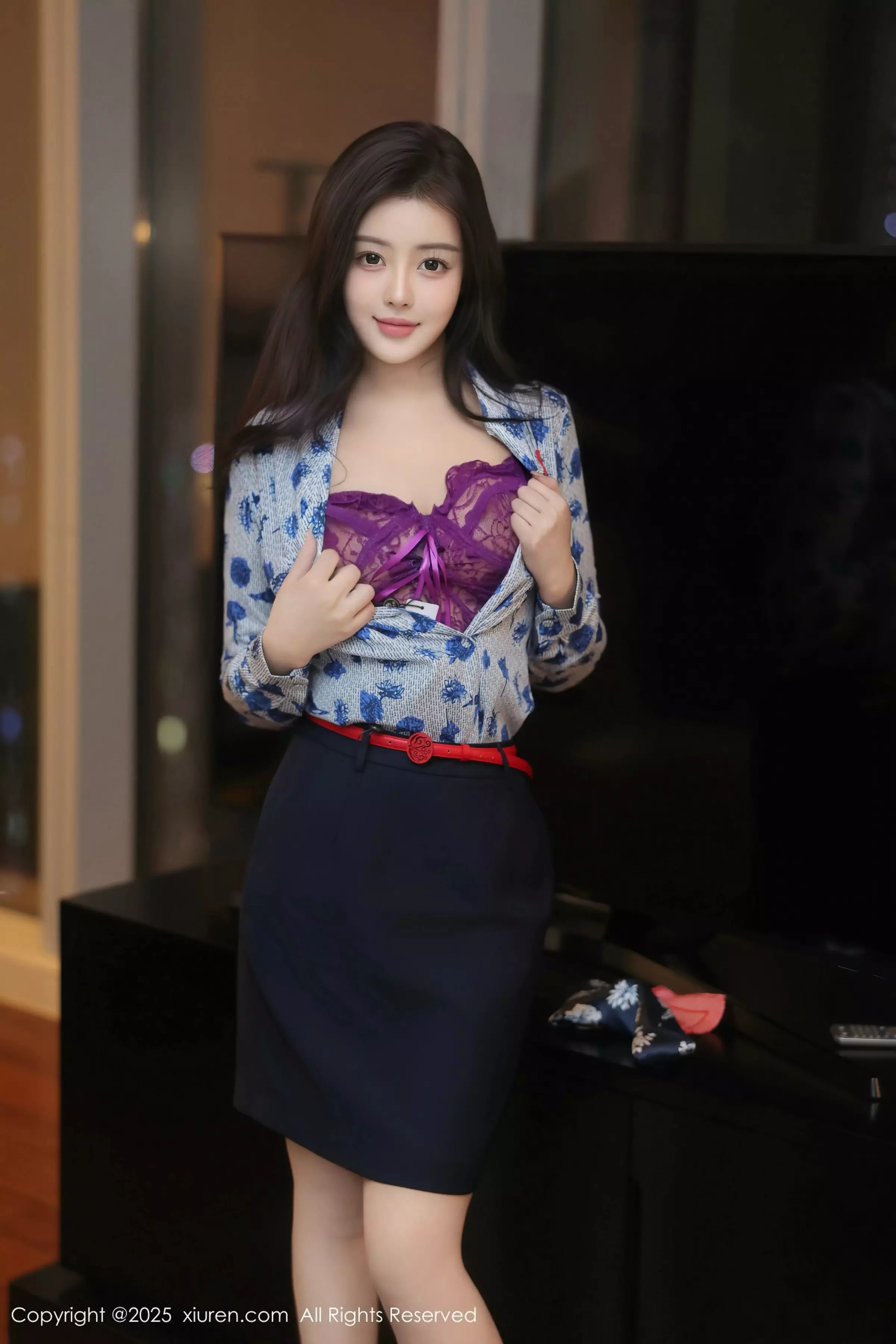 秀人集.com_[XiuRen秀人网]No.10041_模特希雅sia性感空姐制服露紫色情趣内衣秀丰腴身材完美诱惑写真59P