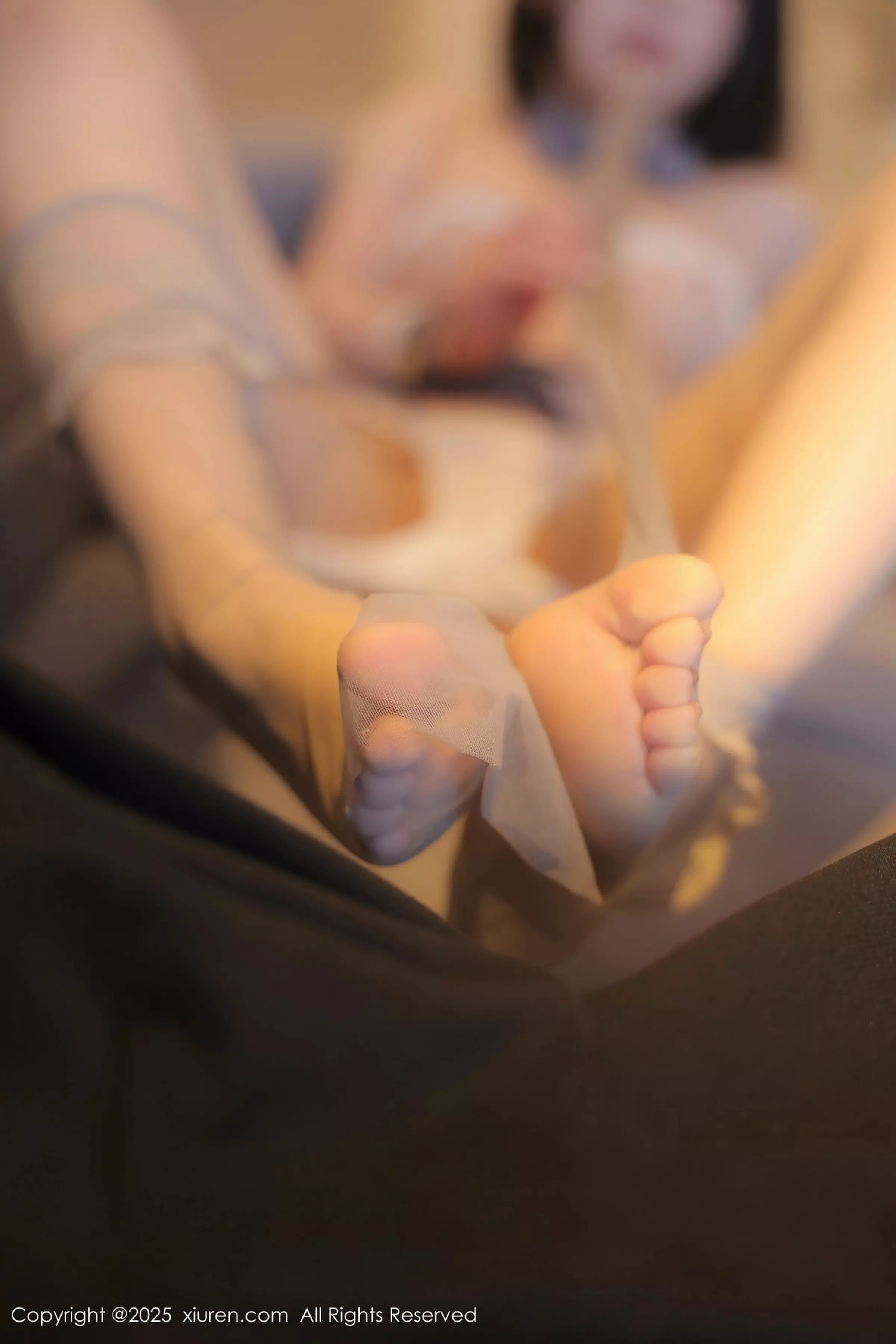 秀人集.com_[XiuRen秀人网]No.10083_模特爱酱里性感灰色情趣连衣短裙配肉丝吊袜秀完美身材诱惑写真97P