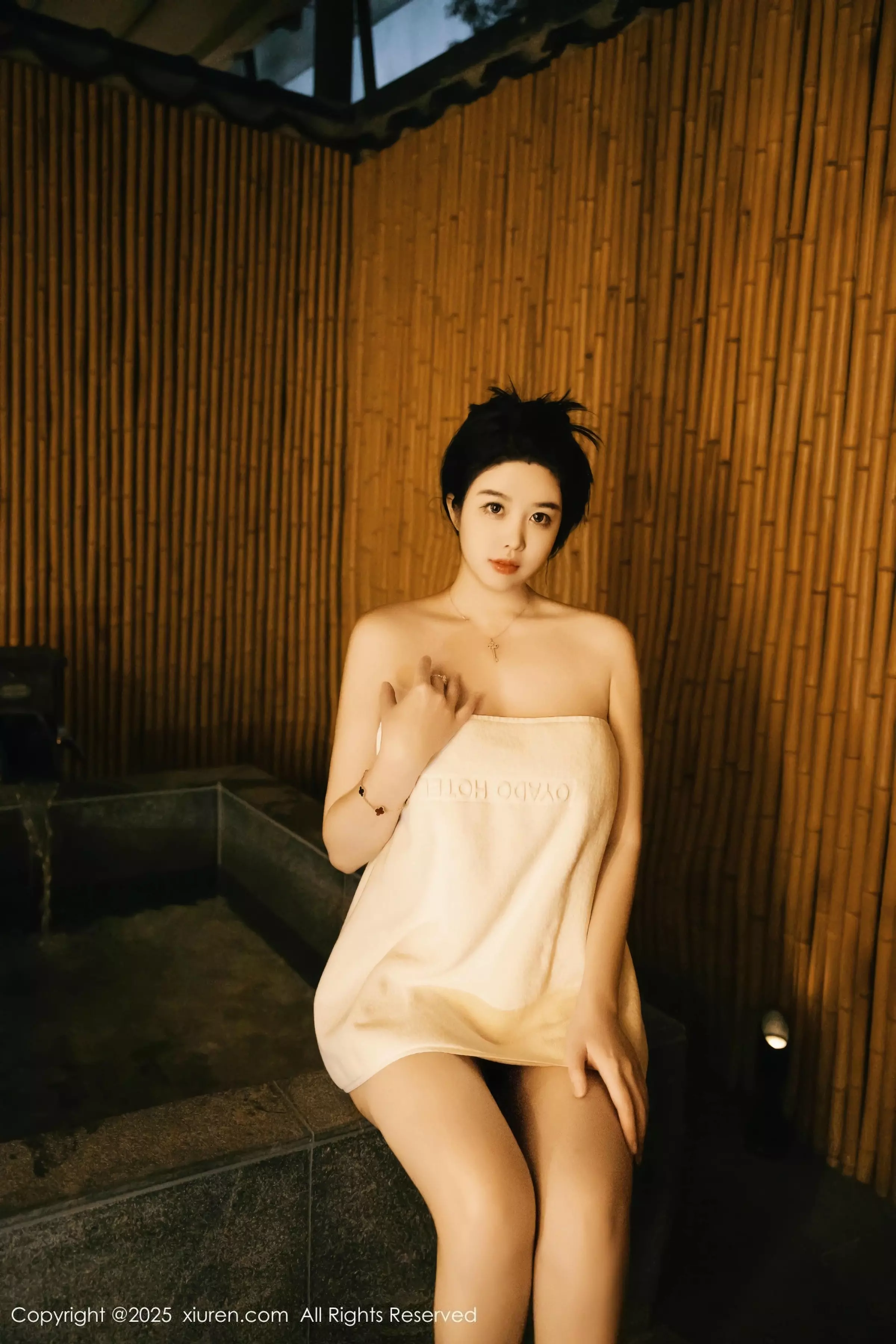 秀人集.com_[XiuRen秀人网]No.10091_模特林若凡F温泉主题性感白色浴巾半撩秀丰腴身材惹火诱惑写真37P