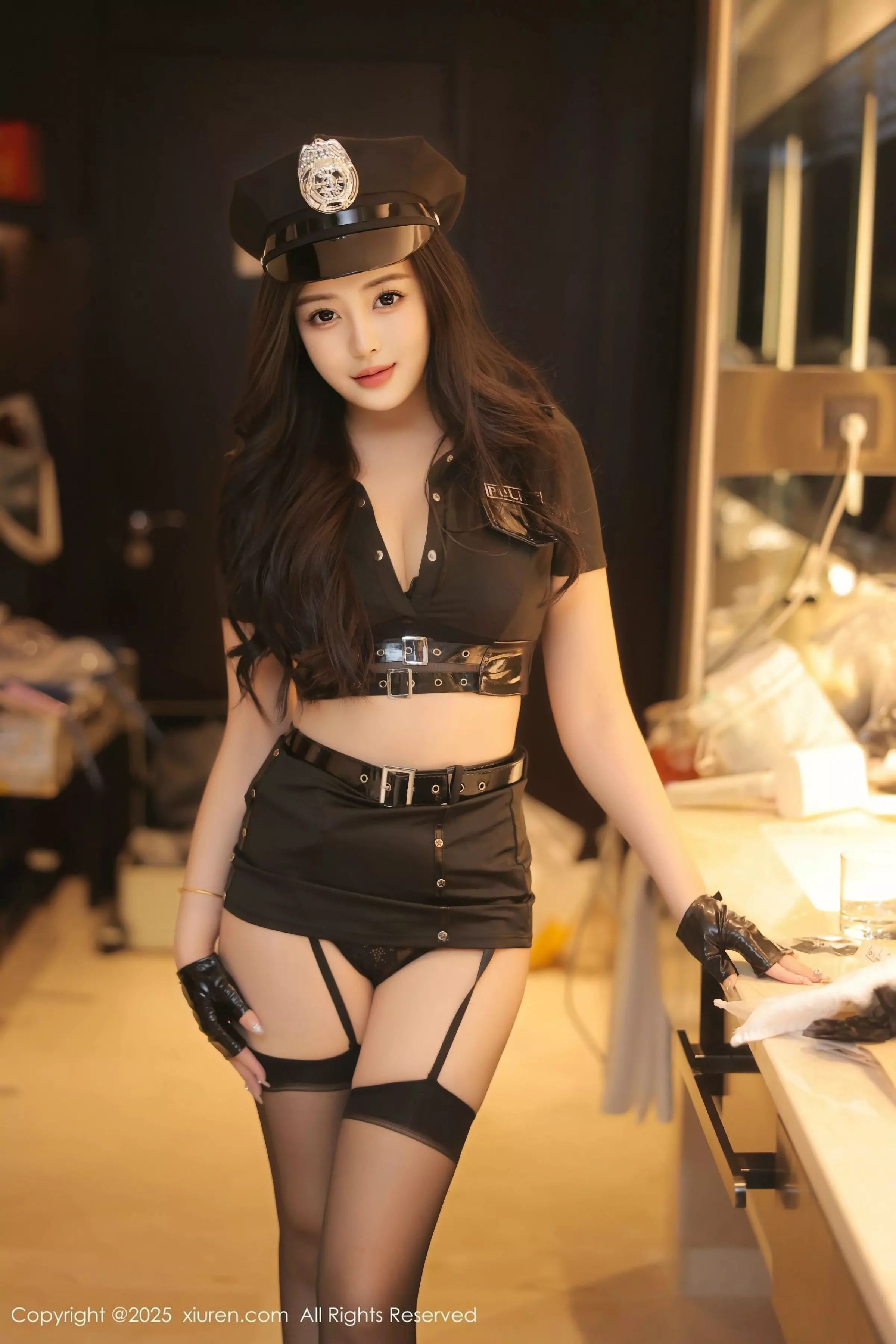 秀人集.com_[XiuRen秀人网]No.10098_模特希雅sia性感制服露黑色内衣配黑丝吊袜秀丰腴身材诱惑写真79P