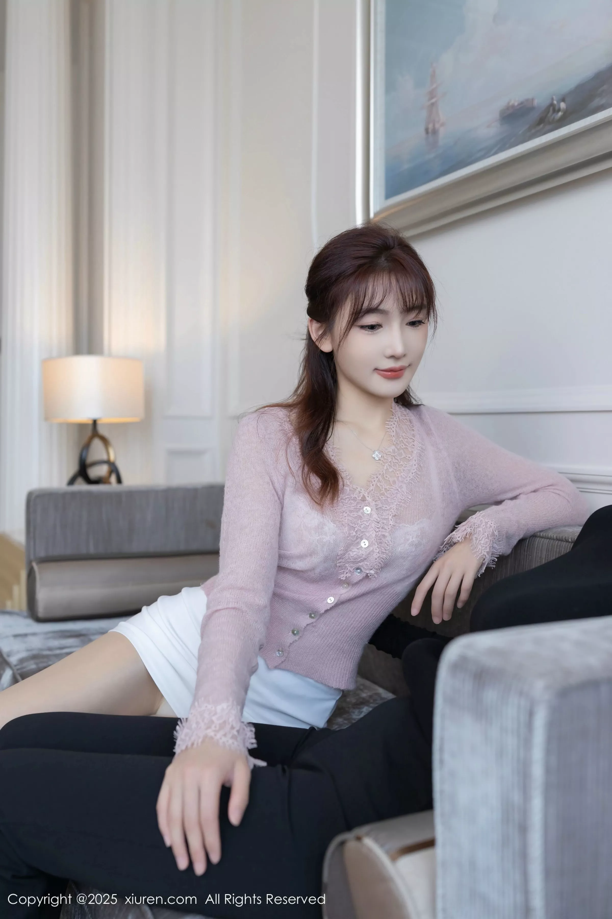 秀人集.com_[XiuRen秀人网]No.10136_模特陆萱萱粉色上衣露性感白色内衣配超薄肉丝秀柔美身姿诱惑写真80P