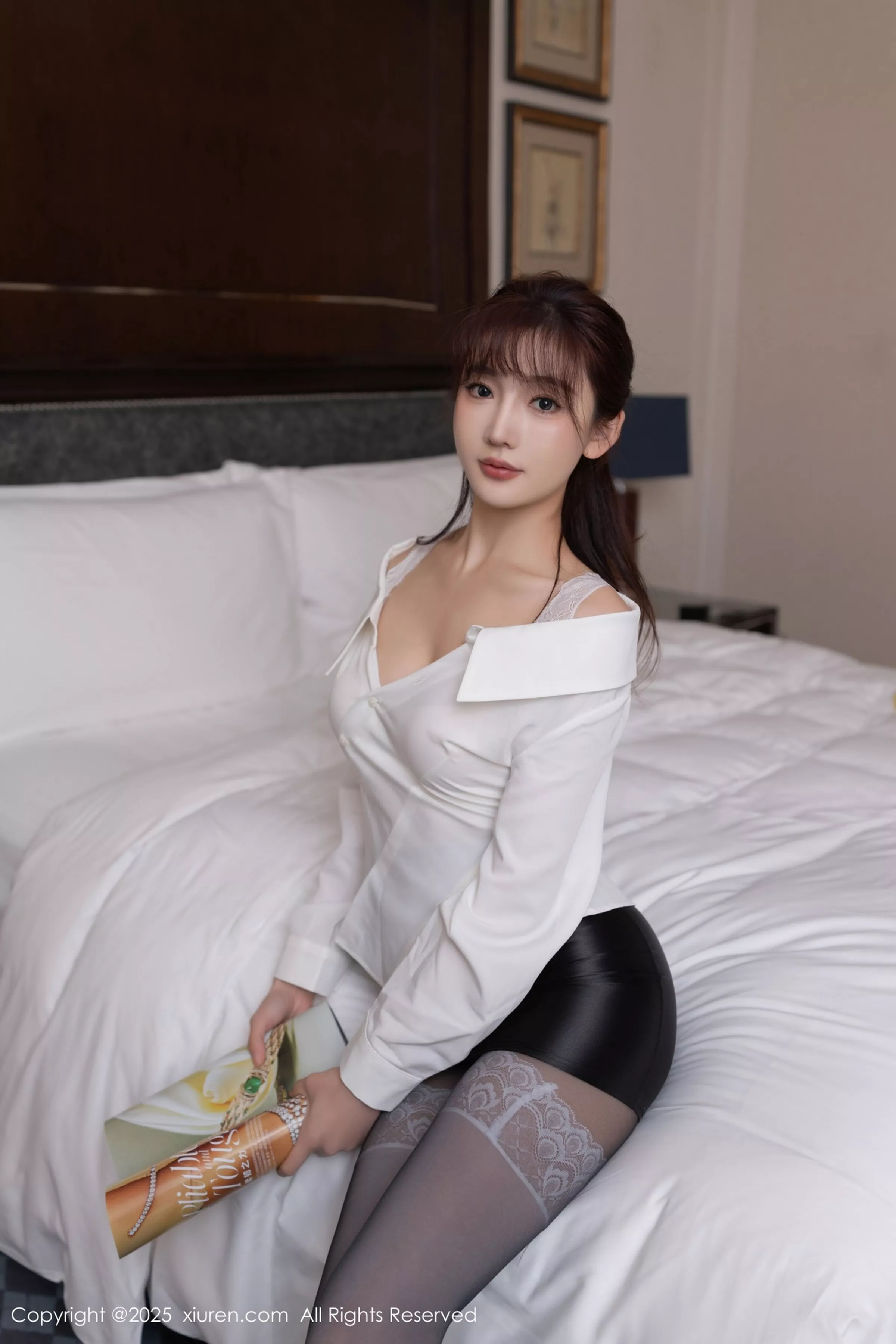 秀人集.com_[XiuRen秀人网]No.10166_模特陆萱萱白色衬衫露性感内衣配超薄黑丝秀完美身材诱惑写真80P