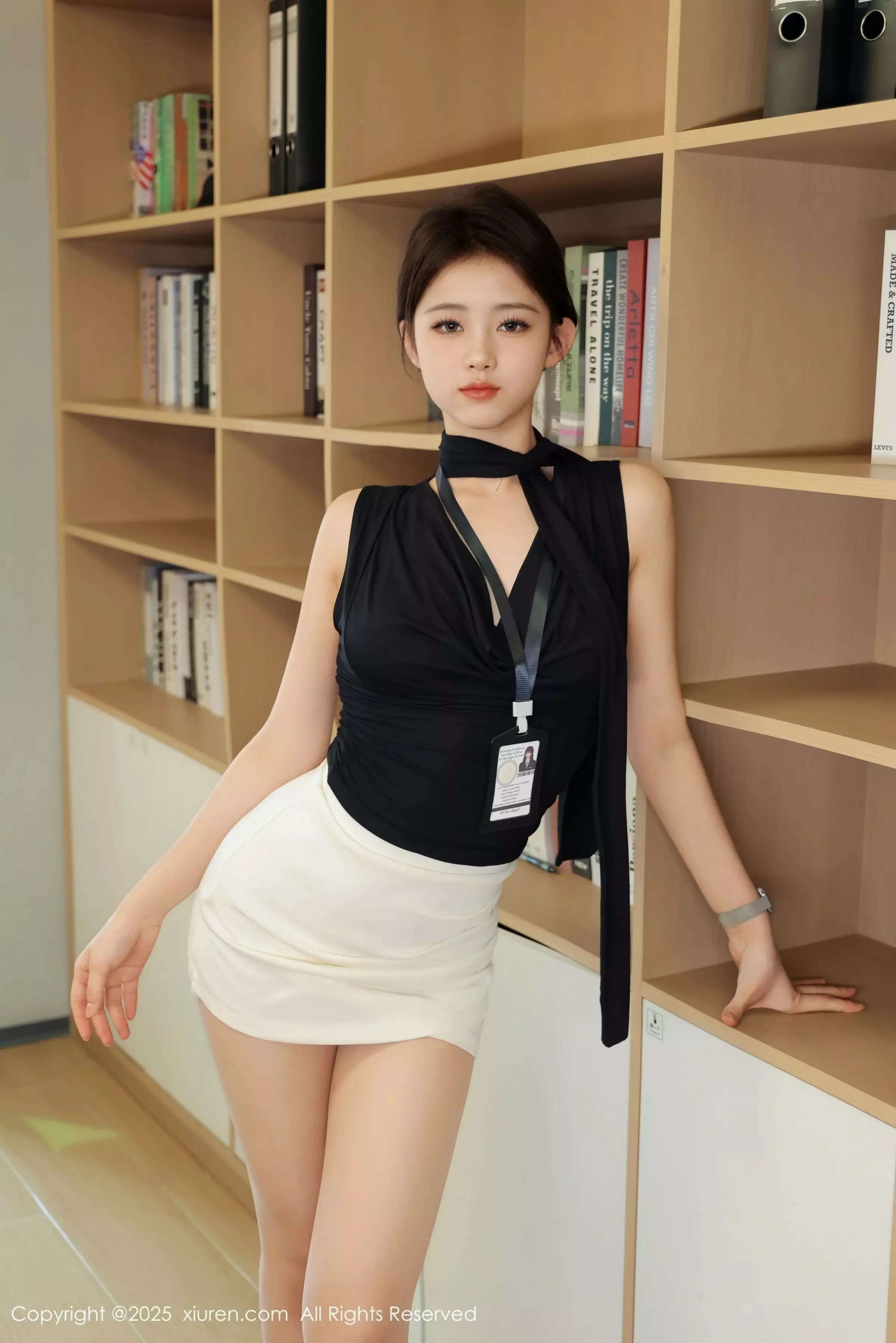 秀人集.com_[XiuRen秀人网]No.10052_模特小橘子orange性感黑白职业装配超薄肉丝秀曼妙身姿诱惑写真78P