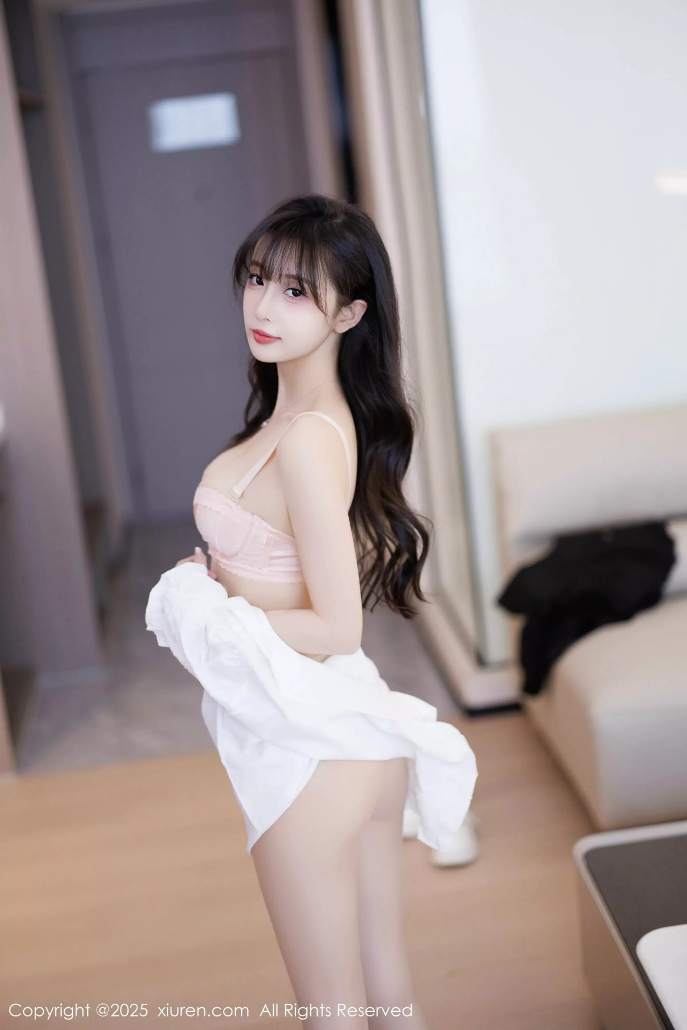 秀人集.com_[XiuRen秀人网]No.10067_模特樱桃小阑子性感白色上衣配黑短裙秀曼妙身姿迷人诱惑写真83P