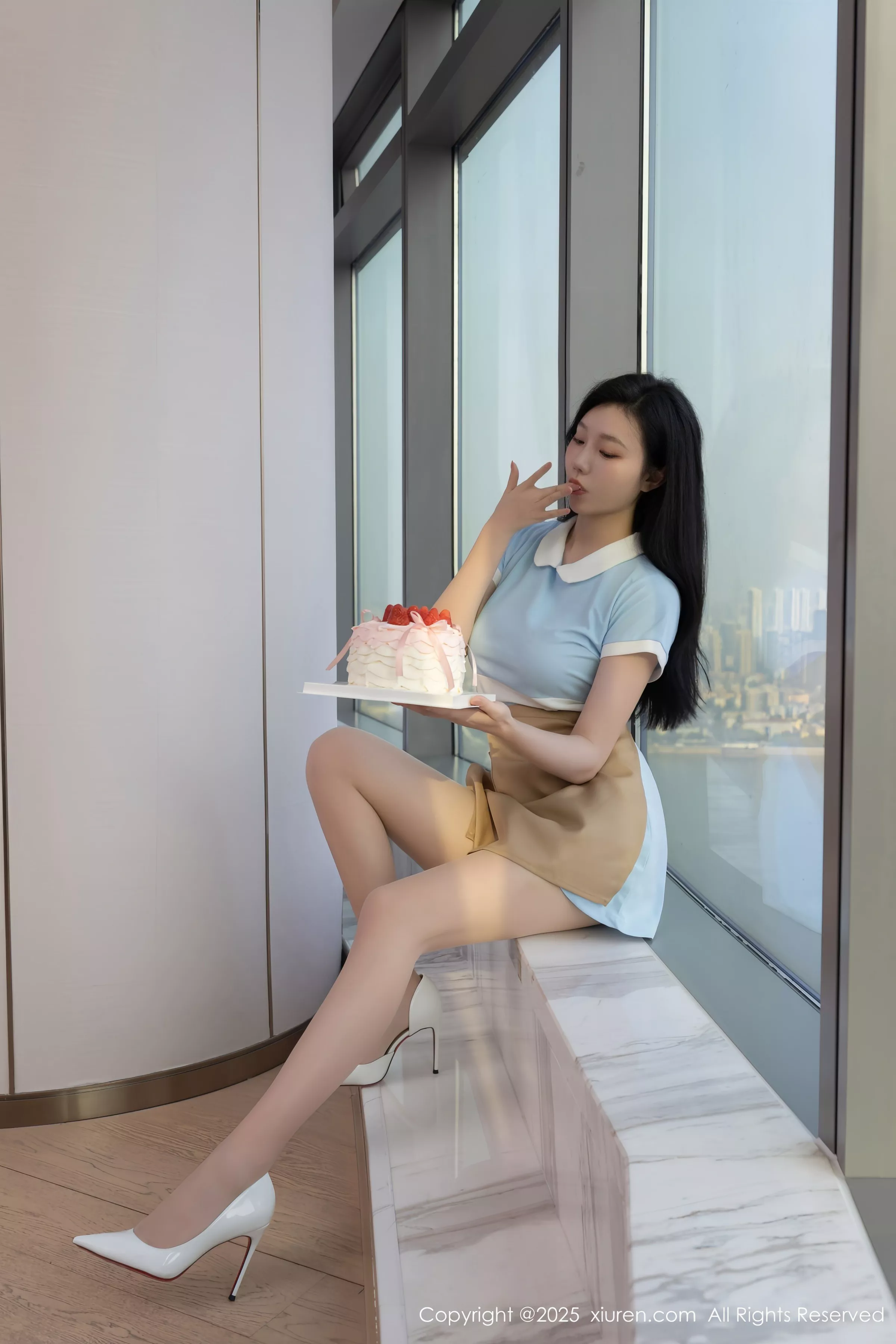 秀人集.com_[XiuRen秀人网]No.10214_模特安然anran性感蓝色连衣短裙配超薄肉丝秀曼妙身姿诱惑写真80P