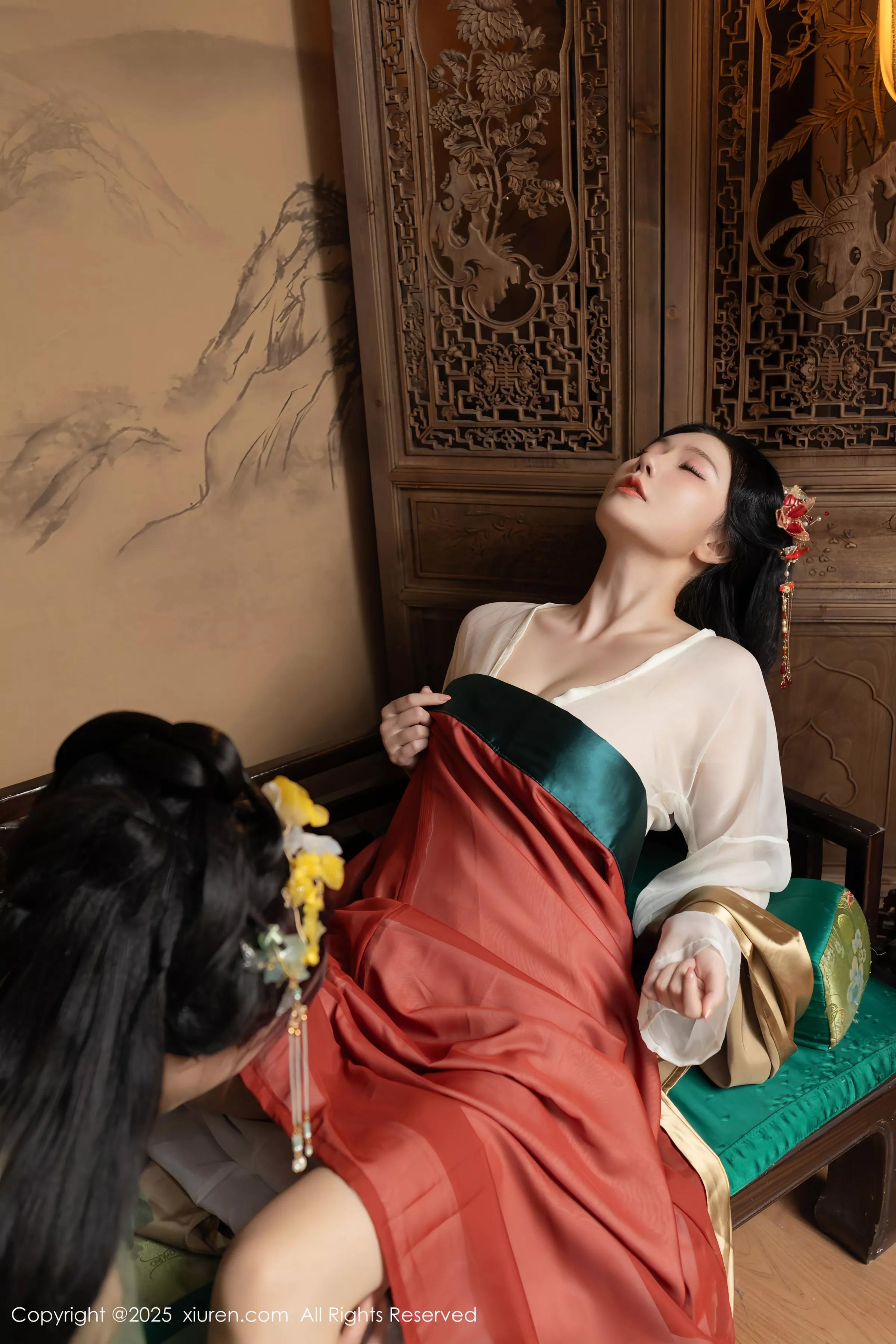 秀人集.com_[XiuRen秀人网]No.10223_模特合集女神陆萱萱＆安然anran激情互动薄纱古装撩人诱惑写真80P