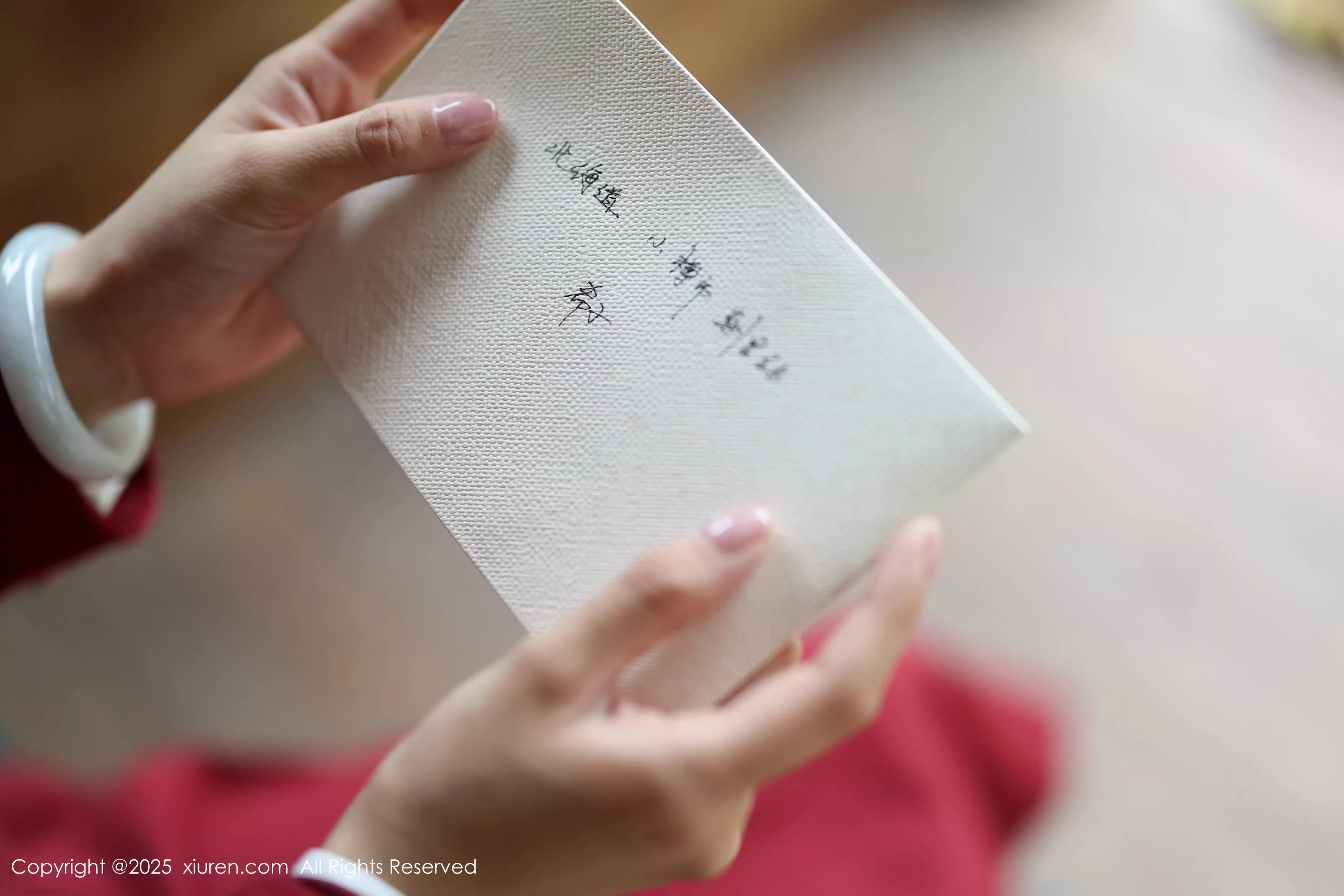 秀人集.com_[XiuRen秀人网]No.10215_新人模特茂木希子性感红色裙子配肉色丝袜秀完美曲线诱惑写真82P