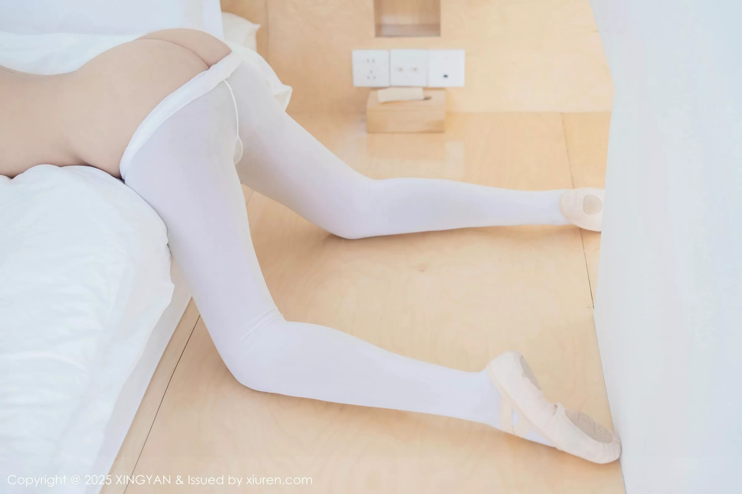 秀人集.com_[XINGYAN星颜社]VOL.345_模特星冉舞姿拍摄性感深色芭蕾舞服秀曼妙身姿完美诱惑写真79P