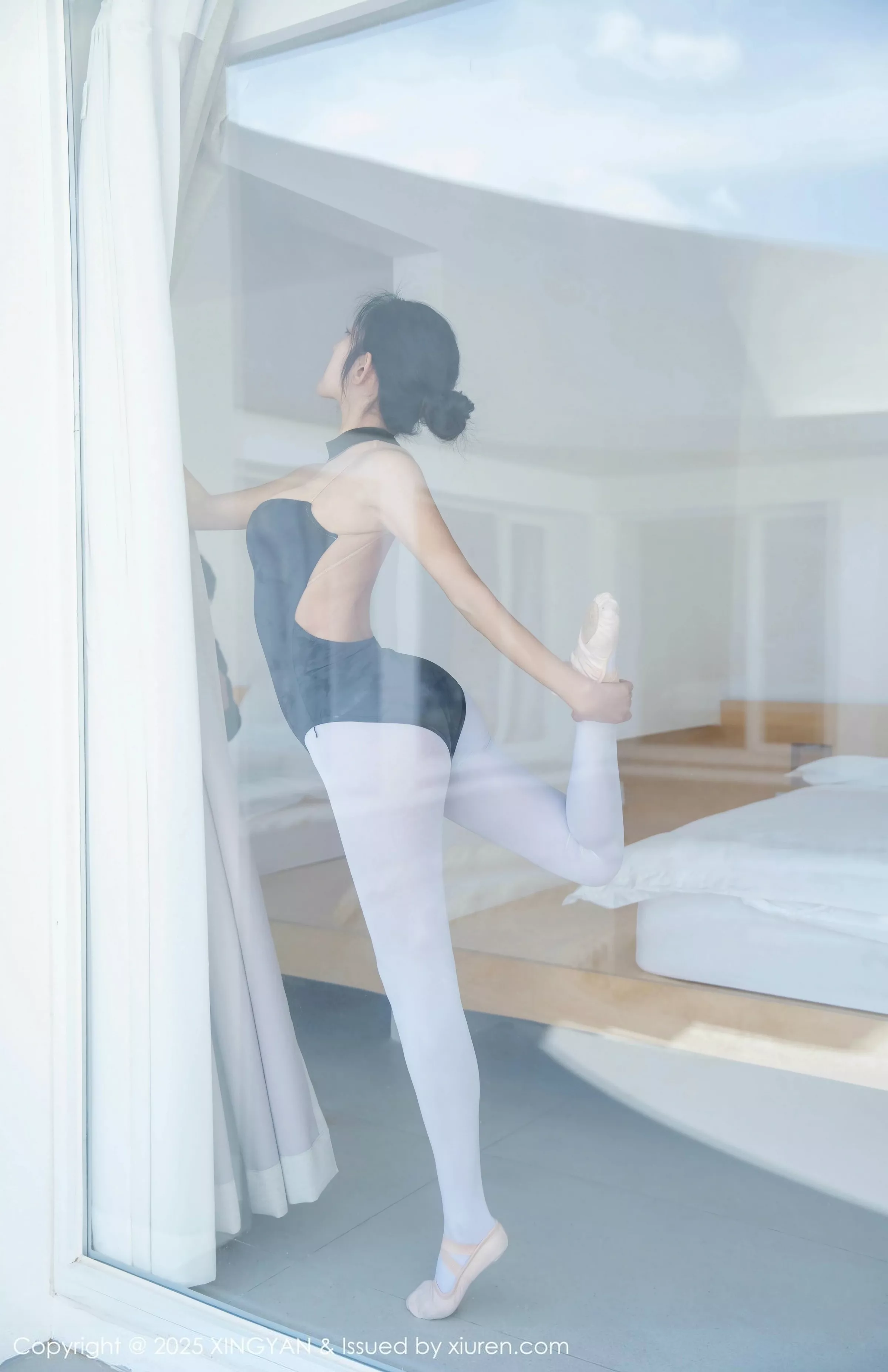 秀人集.com_[XINGYAN星颜社]VOL.345_模特星冉舞姿拍摄性感深色芭蕾舞服秀曼妙身姿完美诱惑写真79P