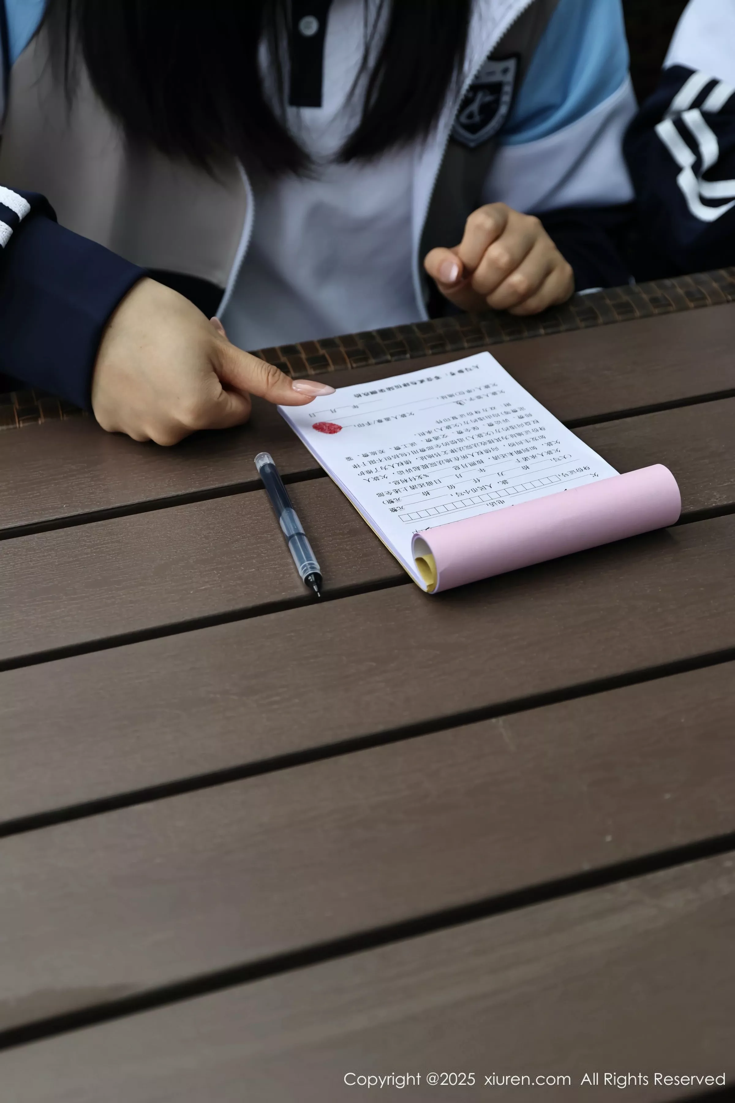 秀人集.com_[XiuRen秀人网]No.10288_模特合集美女小芭乐性感蓝色校服露白色内衣秀曼妙身姿诱惑写真73P