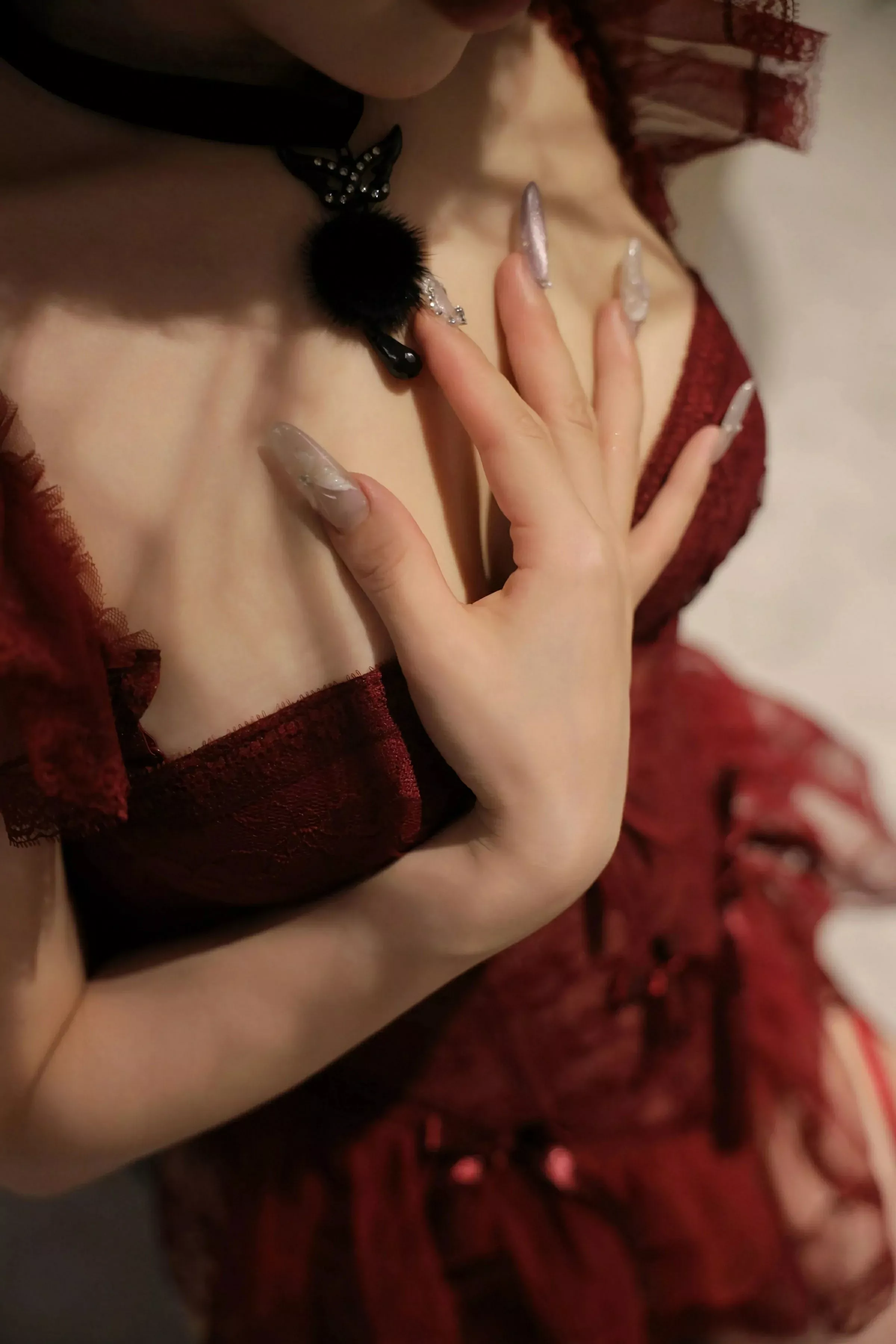 秀人集.com_[XiuRen秀人网]No.10386_新人模特李安妮性感红色情趣内衣配黑丝吊袜秀丰腴身材诱惑写真80P