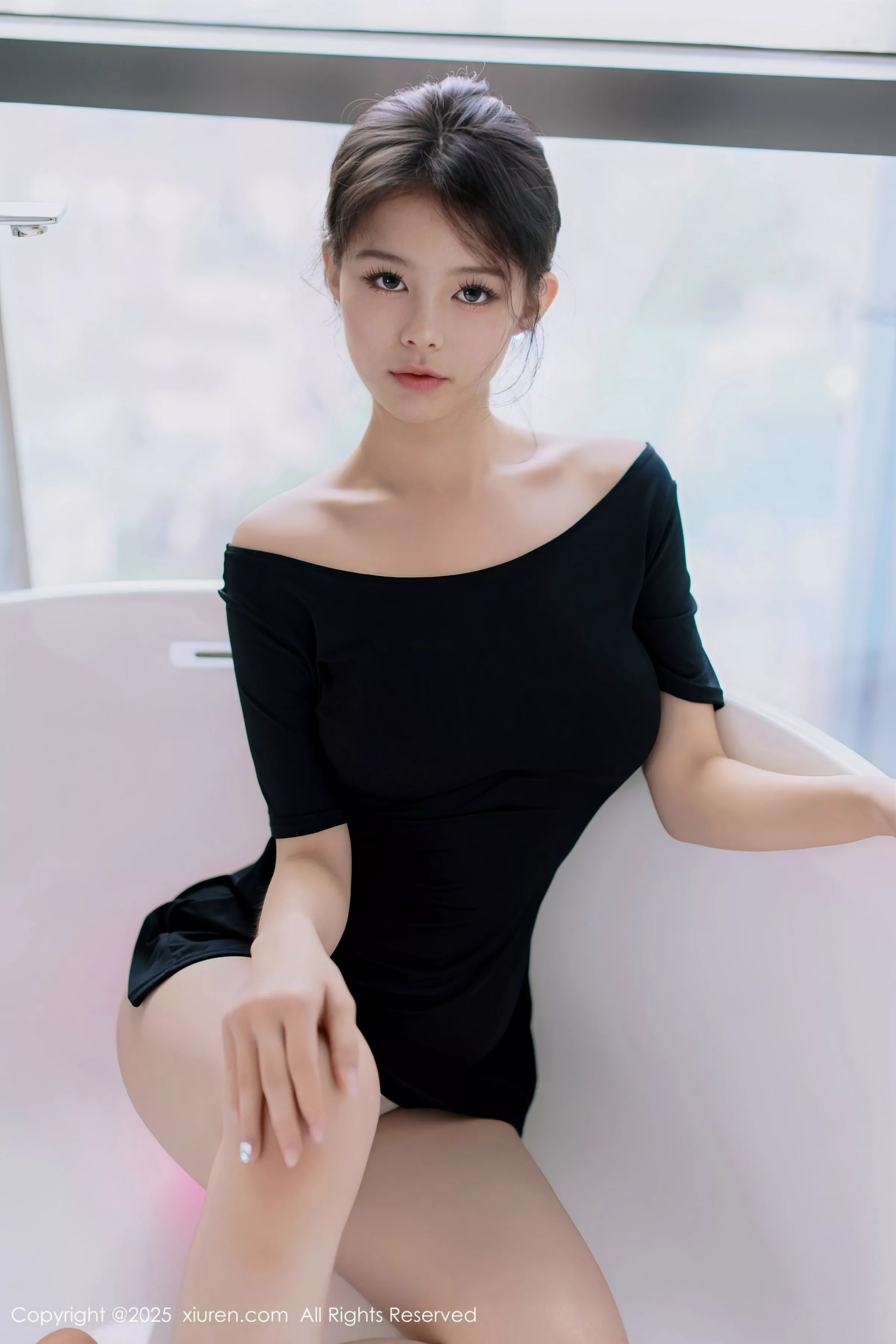 秀人集.com_[XiuRen秀人网]No.10426_模特小橘子orange性感黑色连衣短裙露丁字裤秀曼妙身姿诱惑写真86P