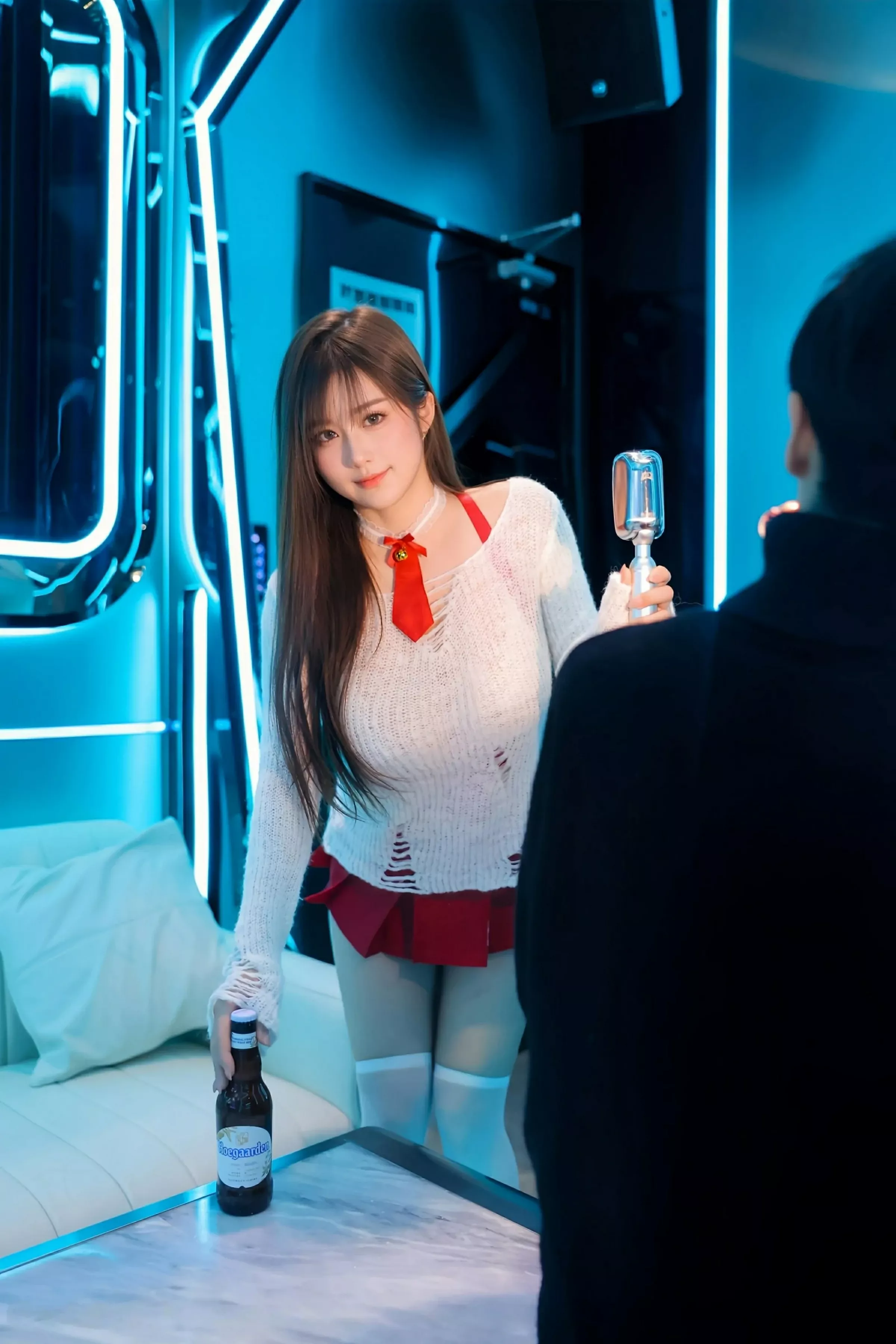 秀人集.com_[XiuRen秀人网]No.10470_模特小肉肉咪私房性感白色蕾丝内衣配白丝袜秀凹凸身材诱惑写真76P