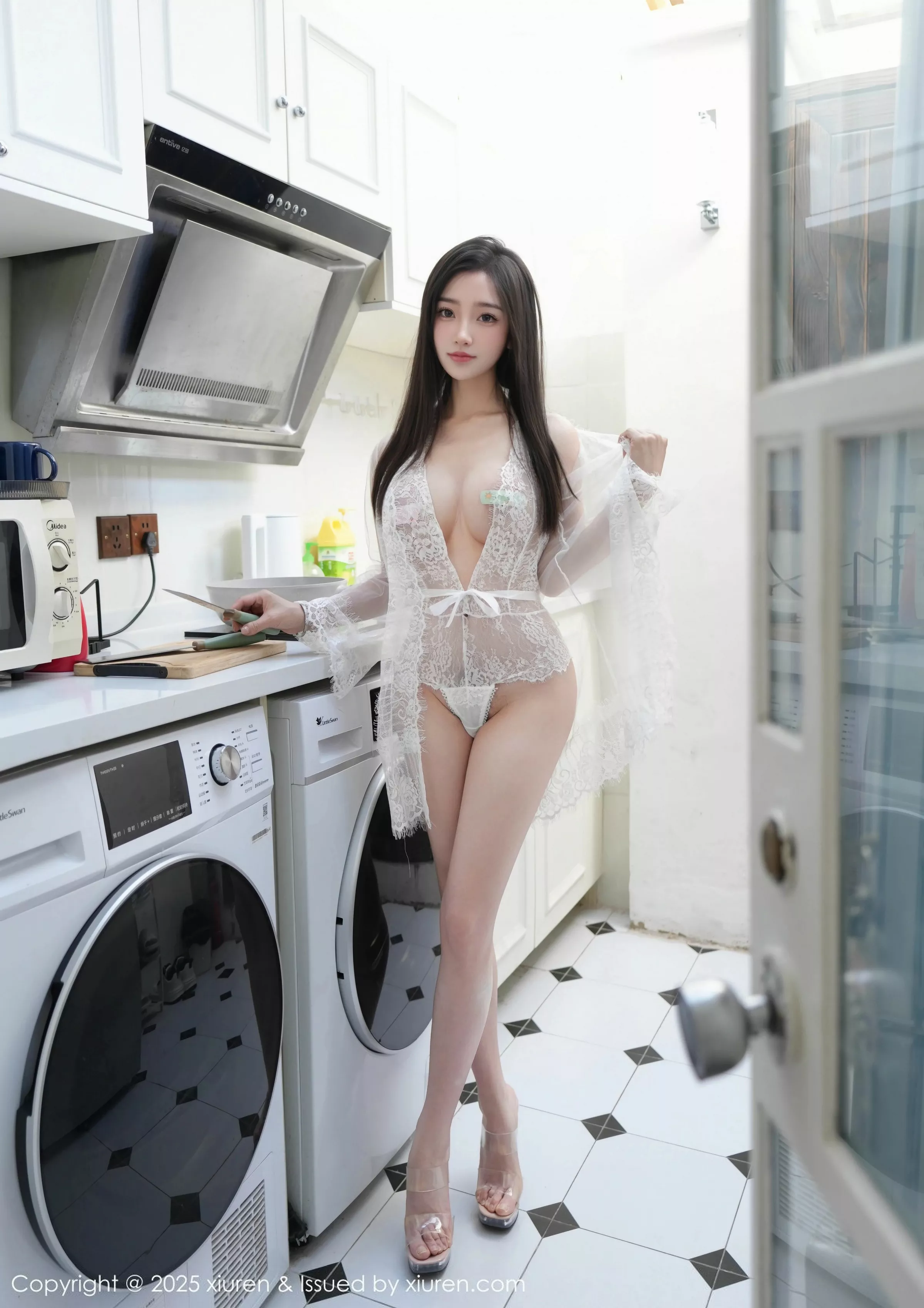 秀人集.com_[XiuRen秀人网]No.10525_模特Annie_baby性感白色蕾丝情趣服饰秀凹凸身材惹火诱惑写真81P