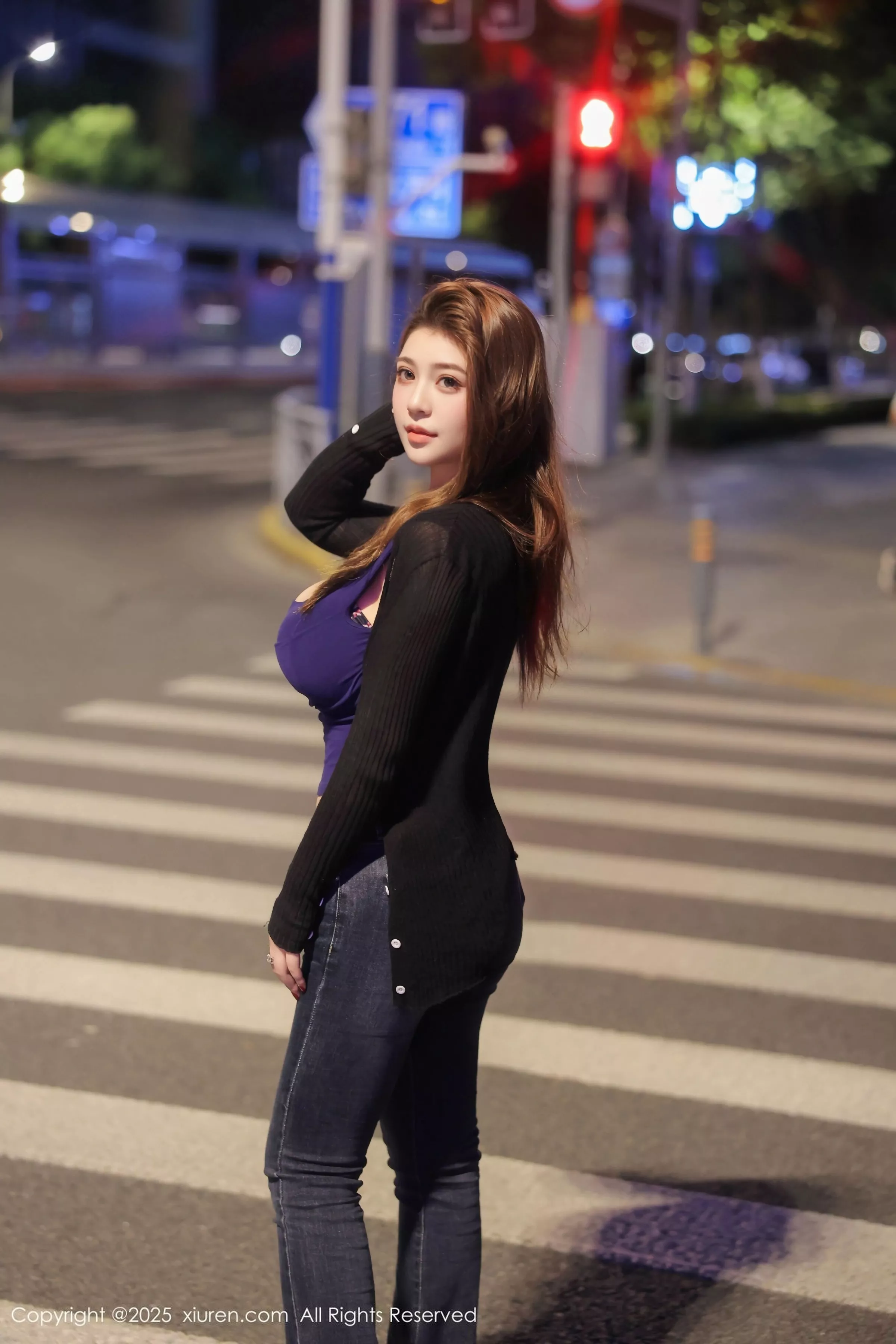 秀人集.com_[XiuRen秀人网]No.10437_新人模特ＪＯＪＯ性感深色内衣配黑色牛仔裤秀丰腴身材诱惑写真78P