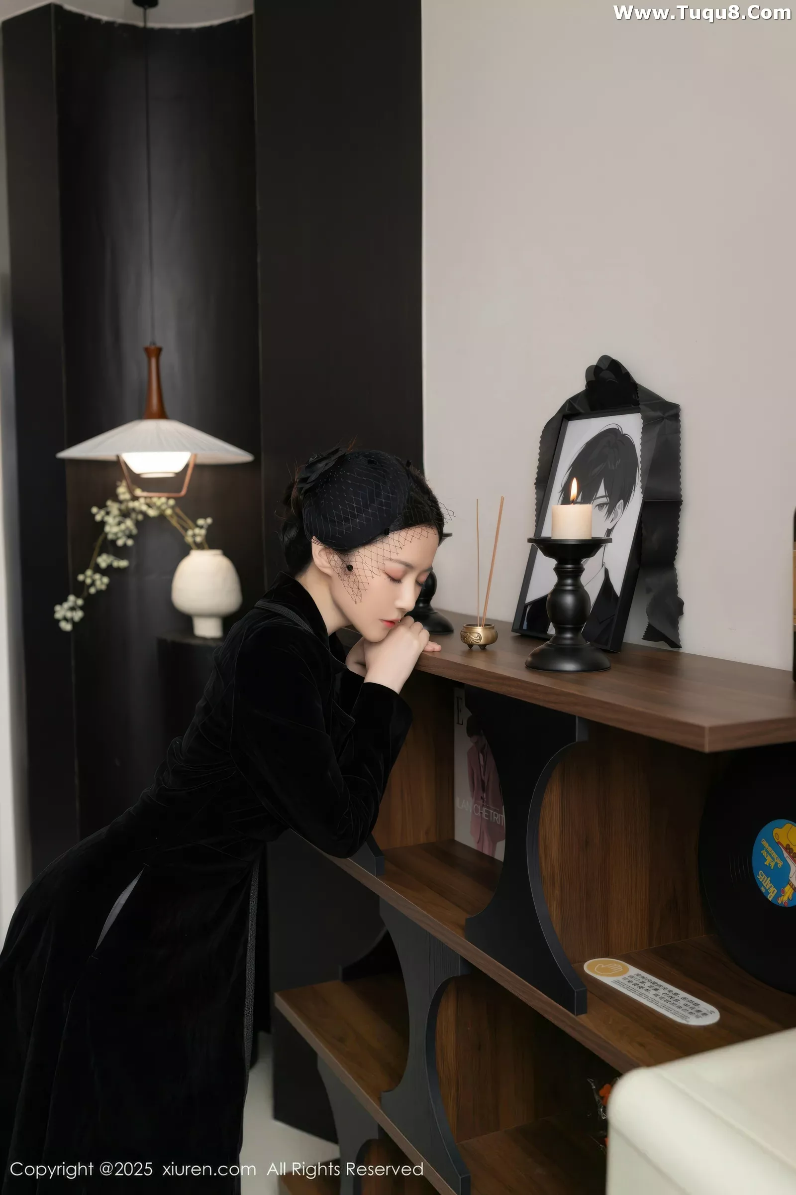 秀人集.com_[XiuRen秀人网]No.10564_模特鱼子酱Fish性感黑色情趣内衣配黑丝吊袜秀曼妙身姿诱惑写真80P