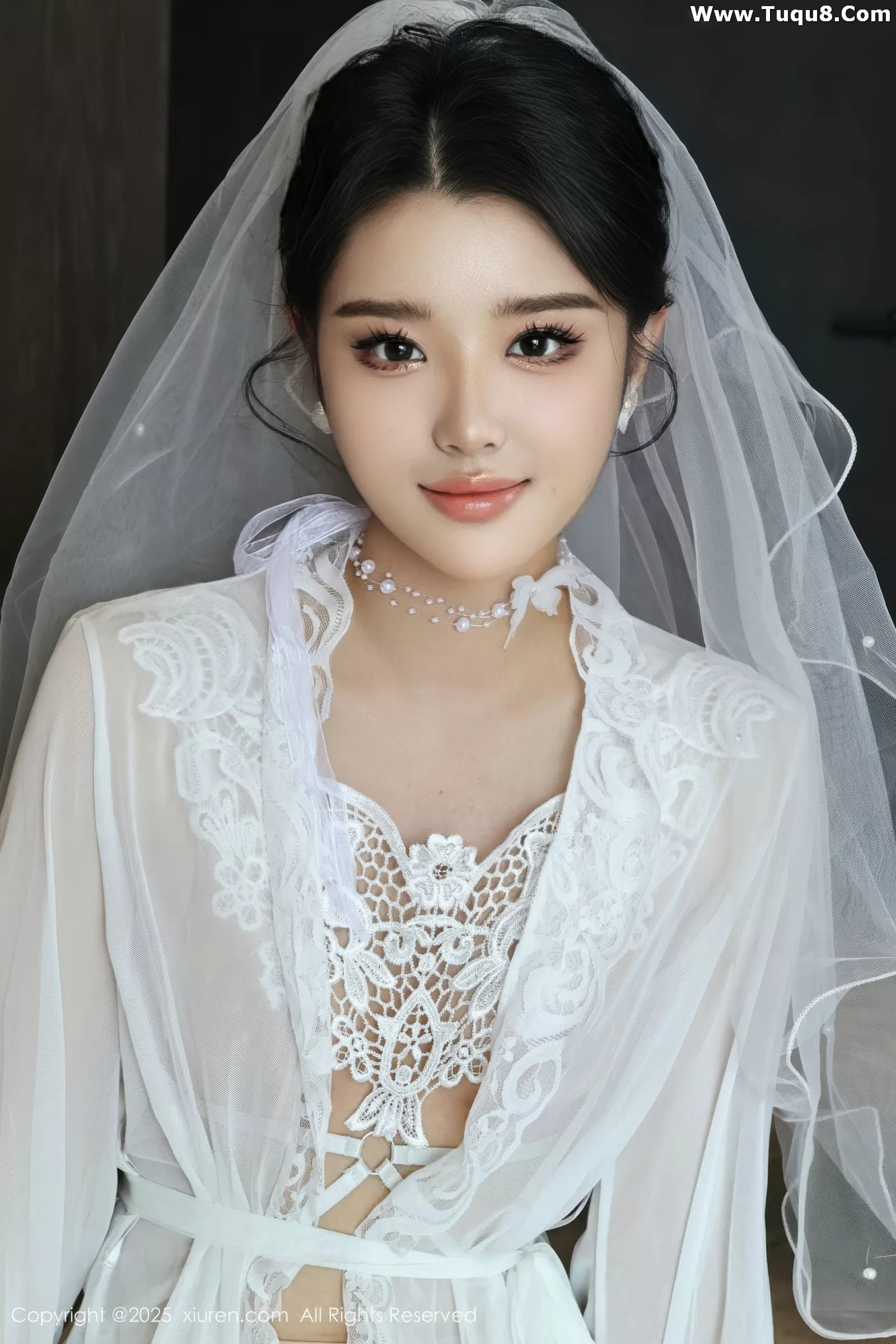 秀人集.com_[XiuRen秀人网]No.10559_新人模特糯梨子性感白色情趣婚纱配白色丝袜秀曼妙身姿诱惑写真70P