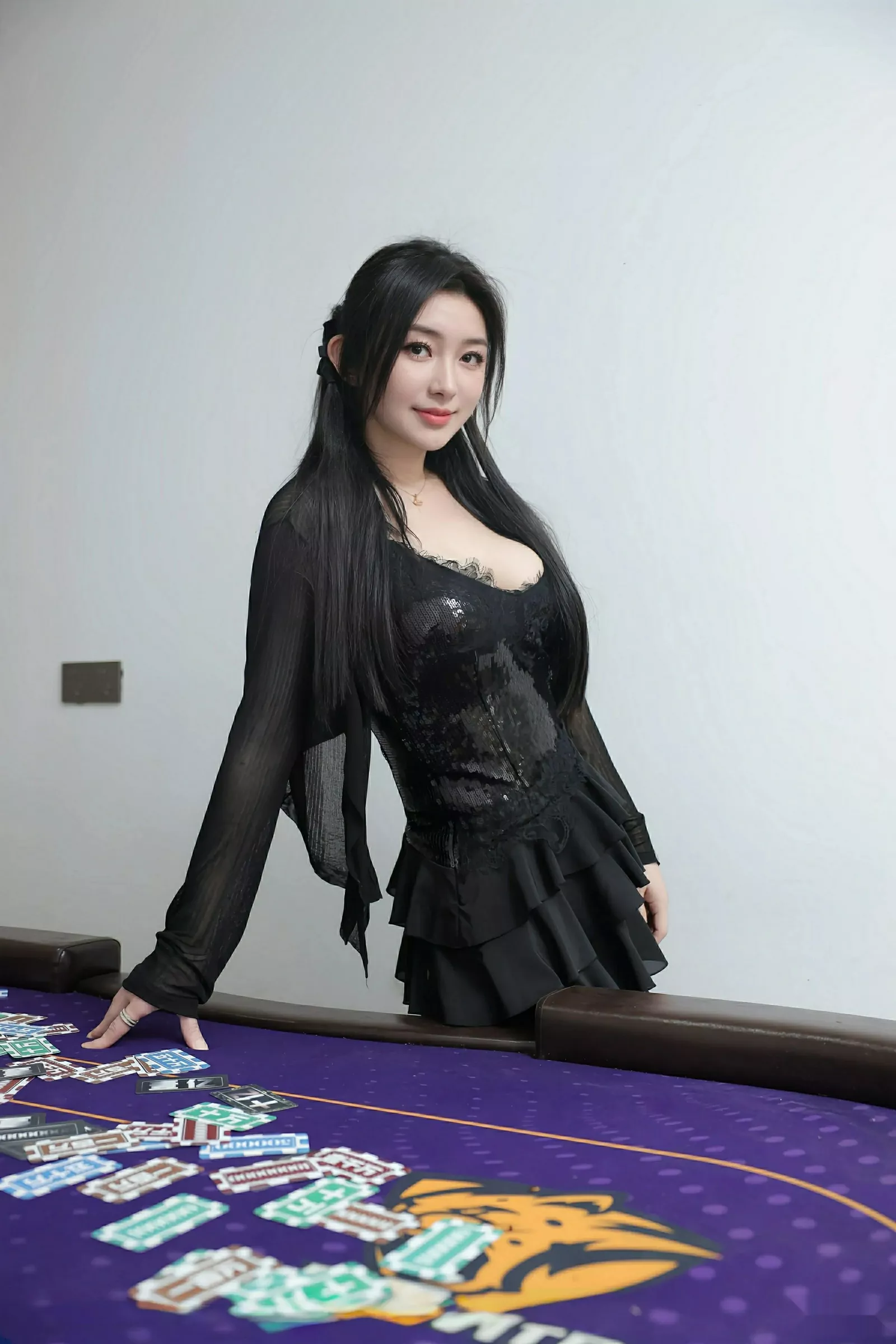 秀人集.com_[XiuRen秀人网]No.10592_模特苏一诺性感黑色情趣内衣配黑丝吊袜秀曼妙身姿惹火诱惑写真80P