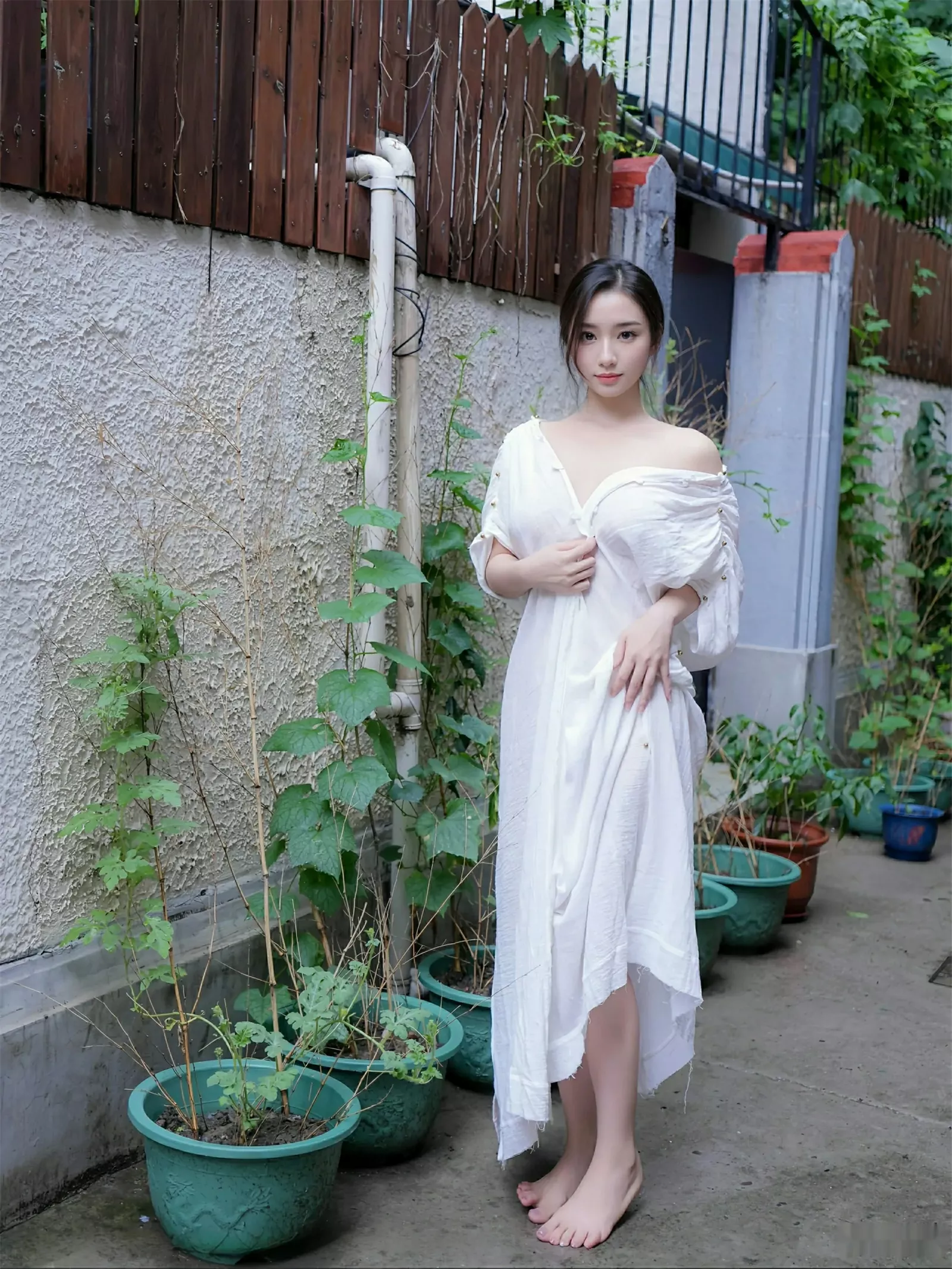 秀人集.com_[XiuRen秀人网]No.10603_模特楠芝性感白色长袍半脱露白色丁字裤秀惹火身材撩人诱惑写真77P