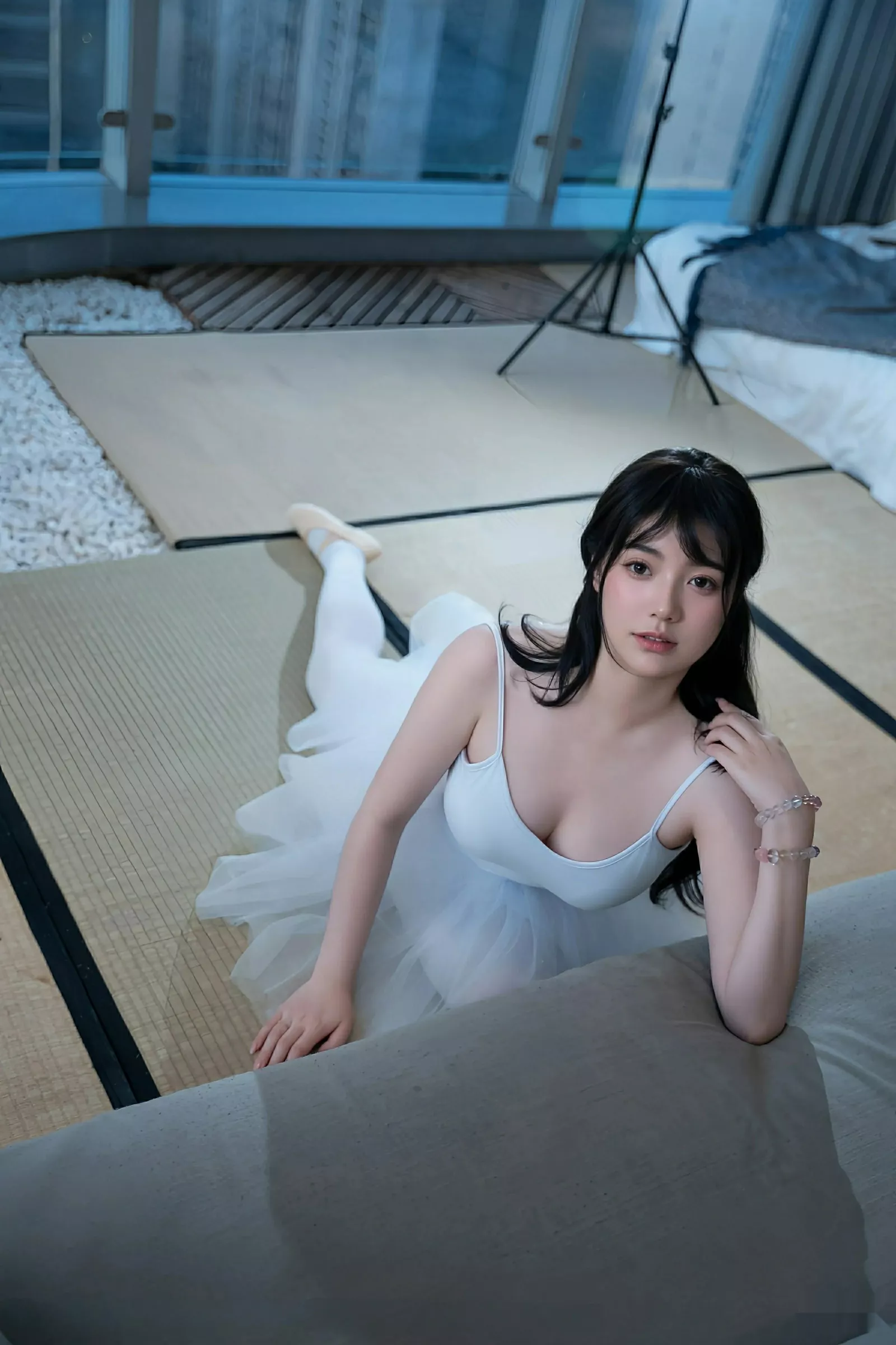 秀人集.com_[XiuRen秀人网]No.10575_模特软情性感白色芭蕾短裙配白色丝袜秀曼妙身姿完美诱惑写真78P