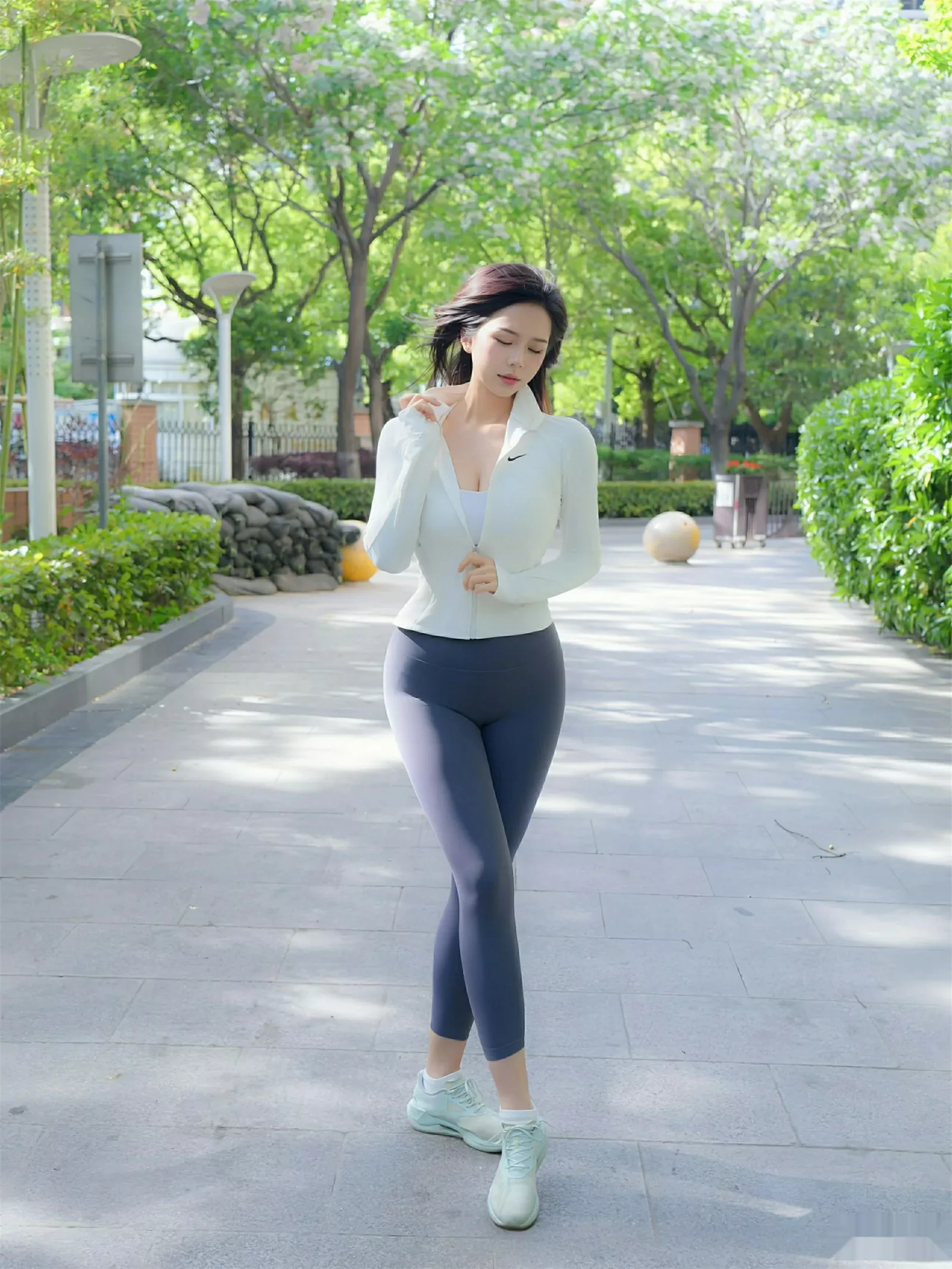 秀人集.com_[XiuRen秀人网]No.10595_模特玫瑰我爱你性感白蓝瑜伽运动服紧身秀凹凸身材惹火诱惑写真81P