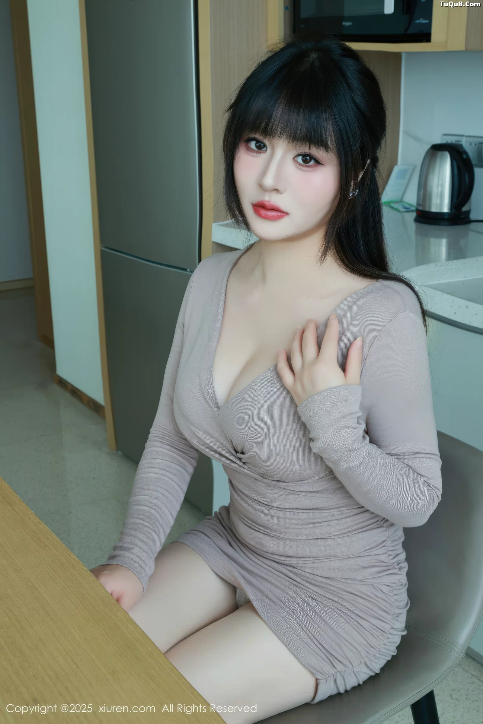 秀人集.com_[XiuRen秀人网]No.10718_模特南汐RuRu性感浅色连衣短裙露白色内衣秀完美身材诱惑写真86P