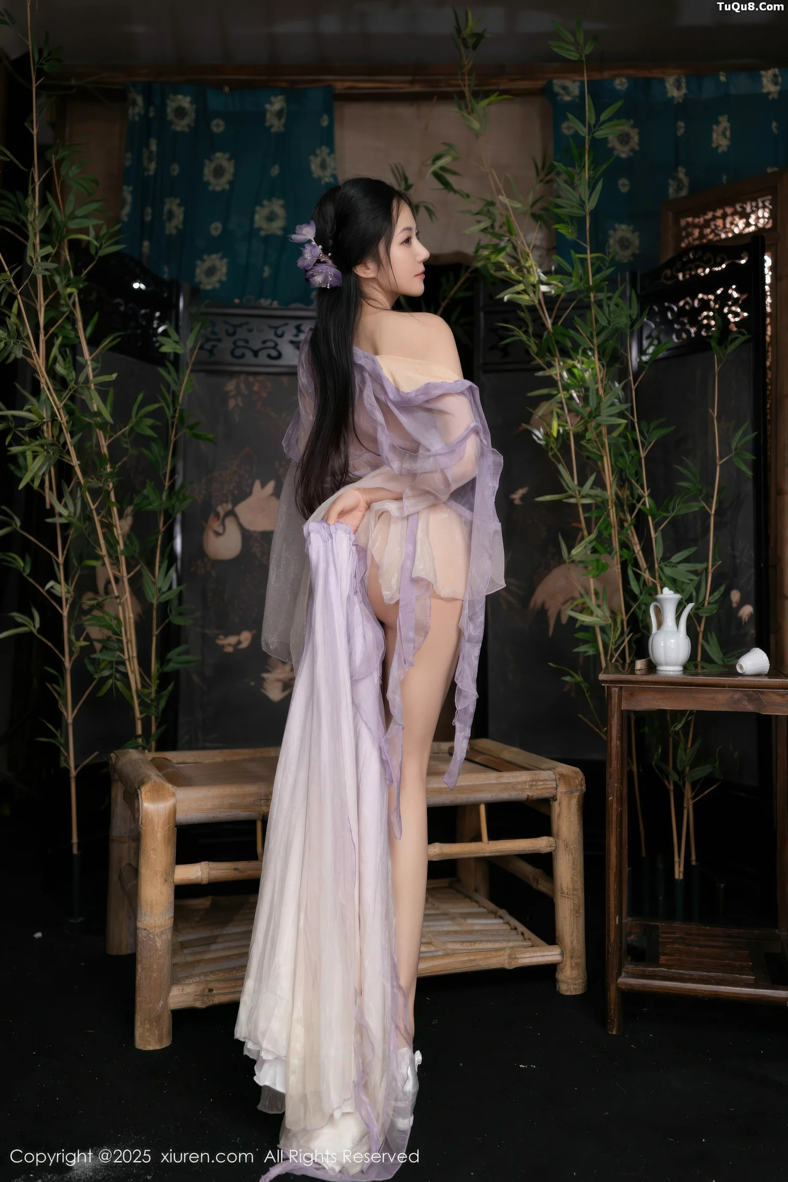 秀人集.com_[XiuRen秀人网]No.10737_模特鱼子酱Fish性感紫色连衣裙配白色丝袜秀曼妙身姿诱惑写真74P