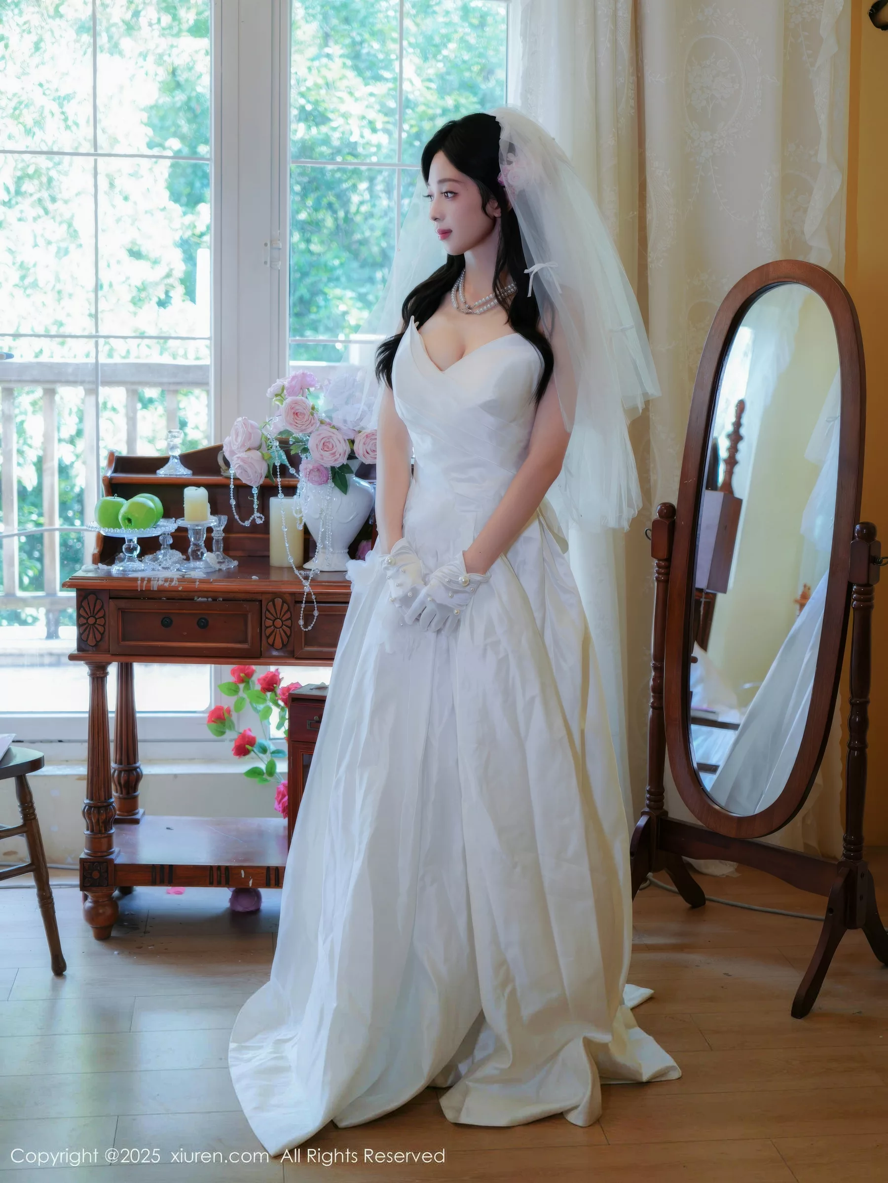 秀人集.com_[XiuRen秀人网]No.10769_新人模特朱朱molly性感白色婚纱配白色丝袜秀凹凸身材诱惑写真54P