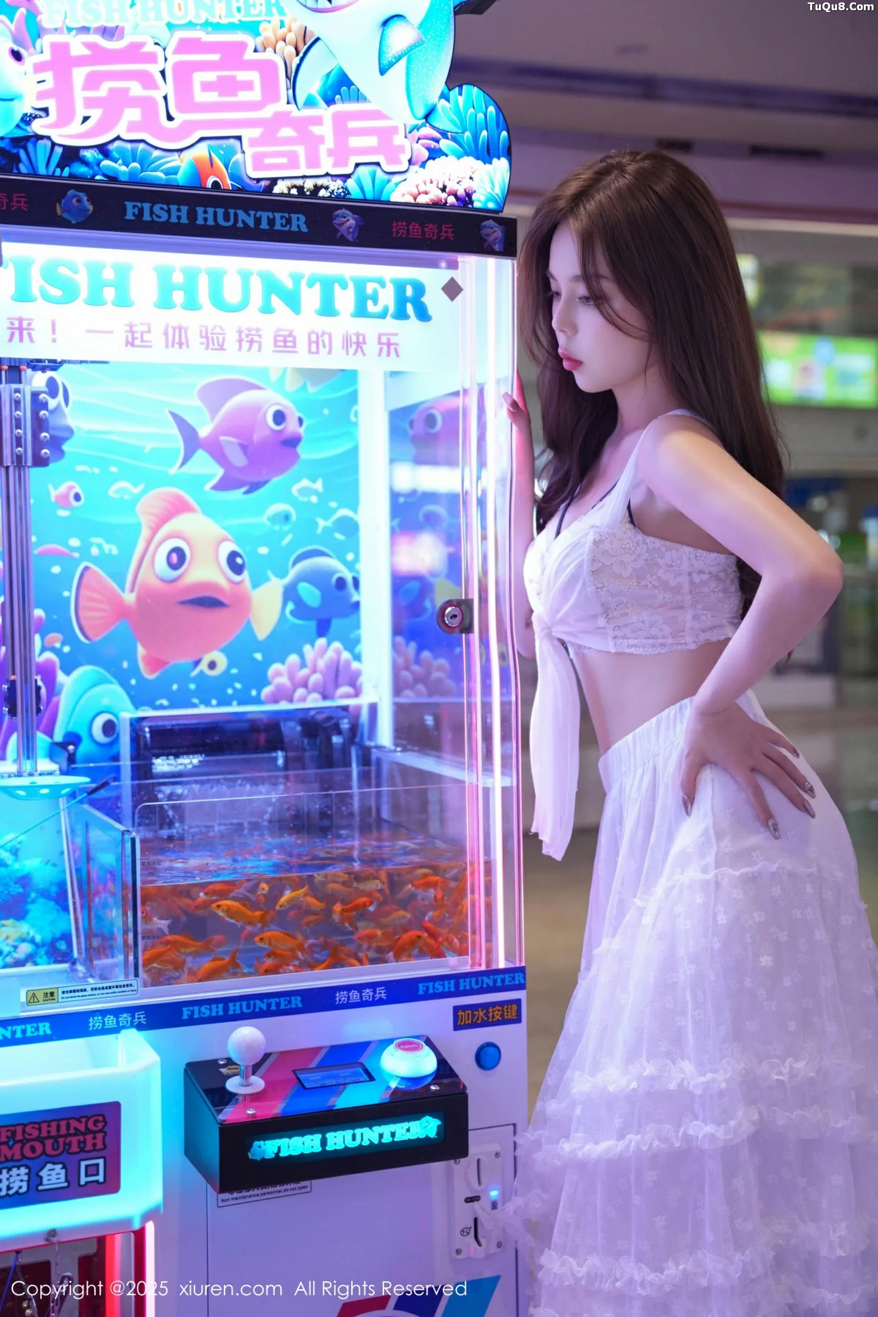 秀人集.com_[XiuRen秀人网]No.10791_模特拍黄瓜girl性感白色连衣裙露白色内衣秀曼妙身材诱惑写真74P