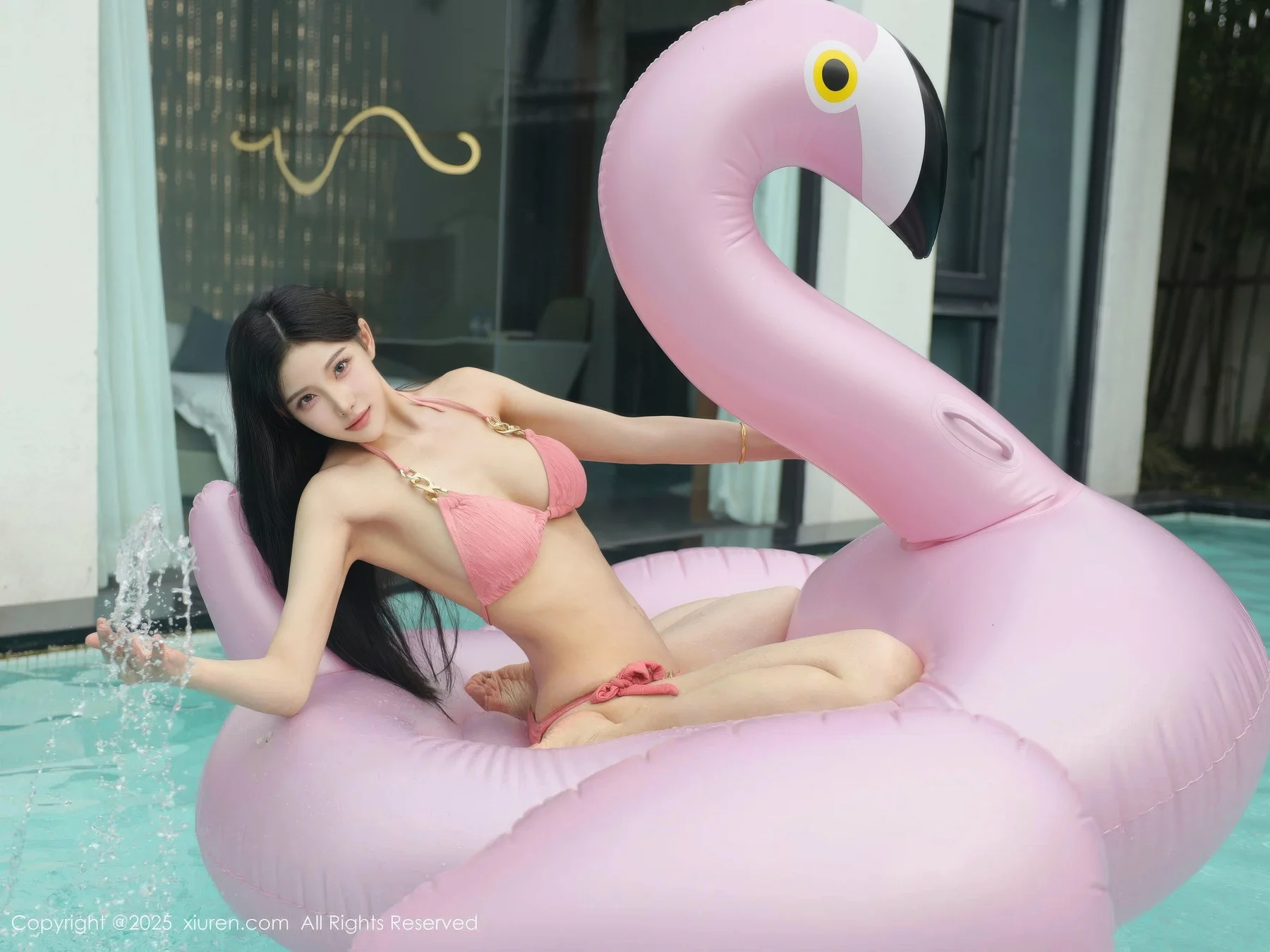 秀人集.com_[XiuRen秀人网]No.10863_模特梨霜儿泳池场景性感粉色比基尼秀丰腴身材完美诱惑写真70P
