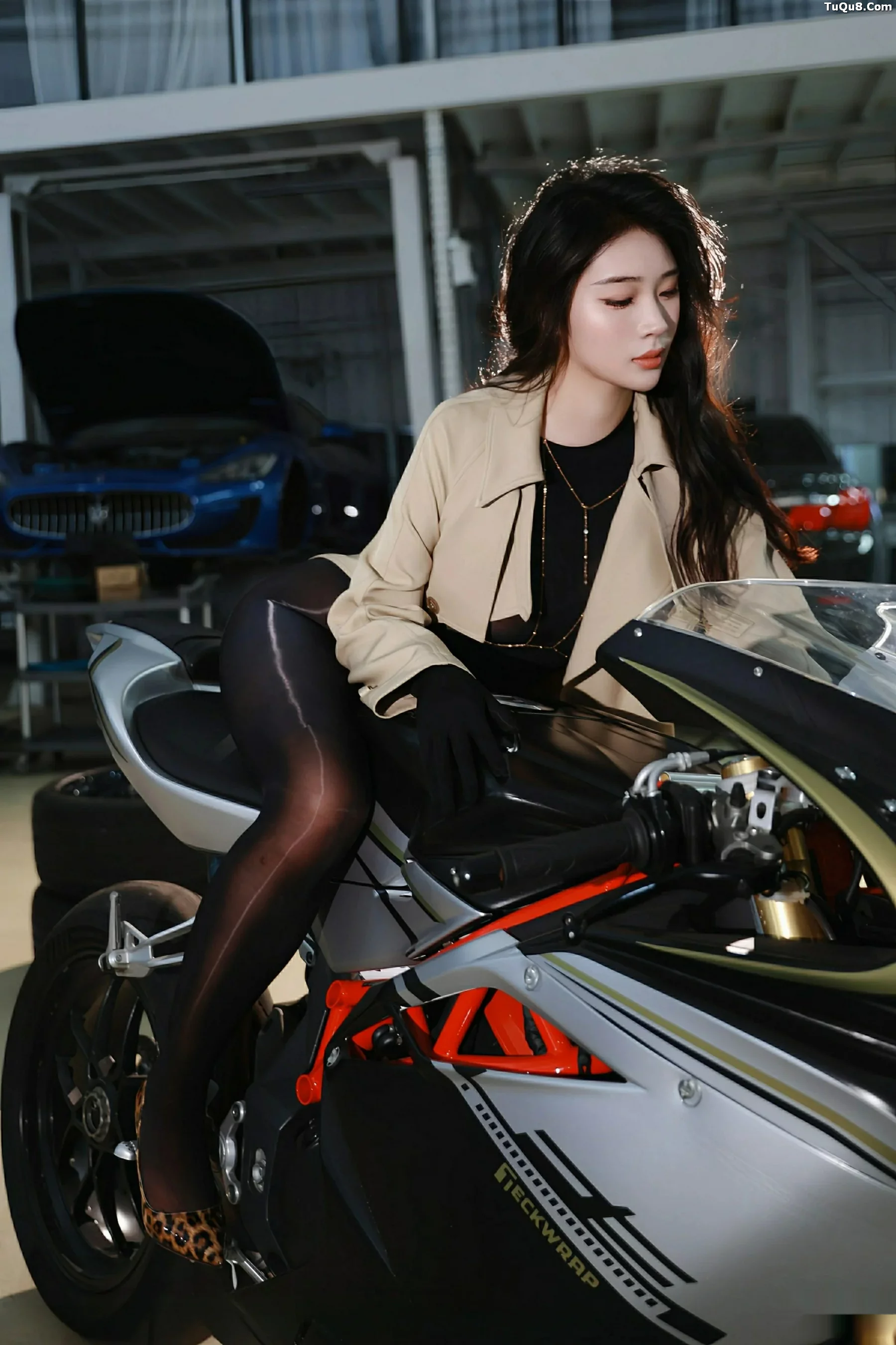 秀人集.com_[XiuRen秀人网]No.10788_模特南乔性感杏色风衣露薄透连体黑丝秀完美身材惹火诱惑写真82P